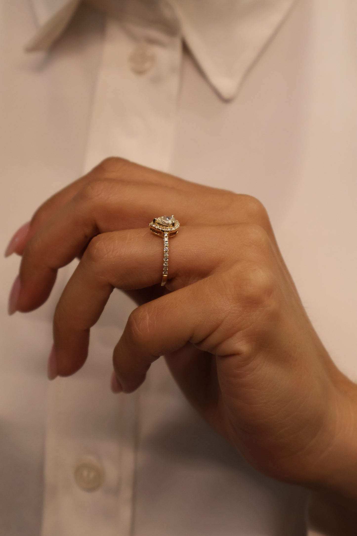 Anillo OF2207 en oro amarillo 14k con diamante natural .20cts .41L