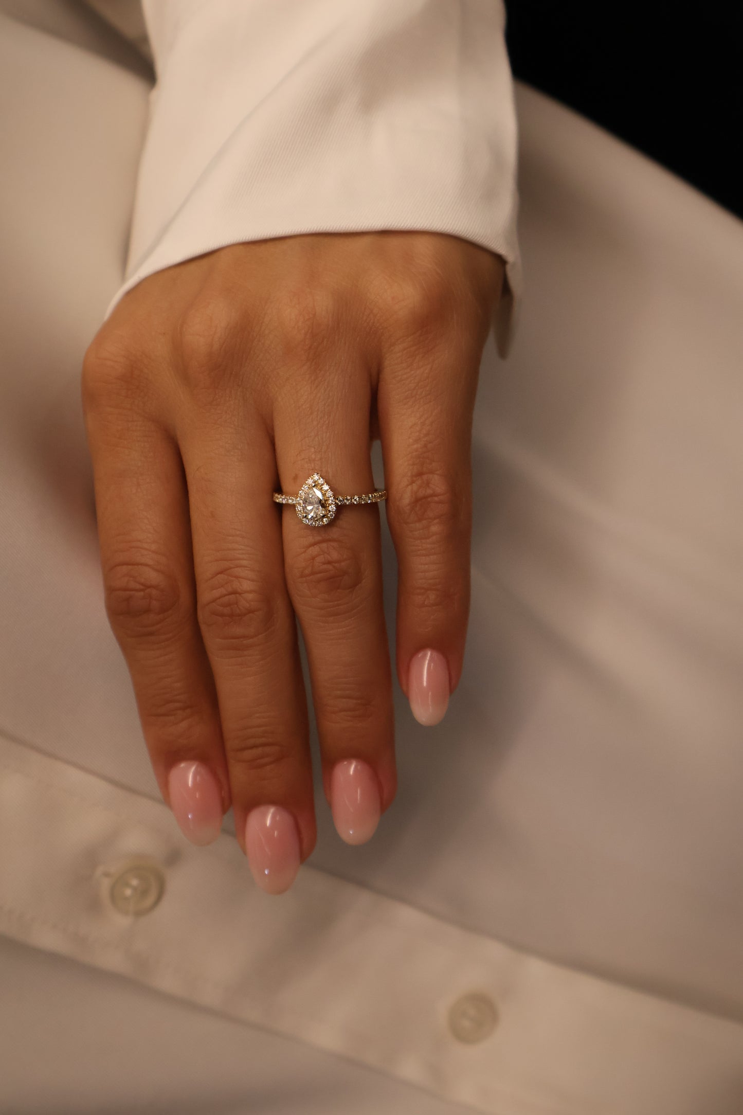 Anillo OF2207 en oro amarillo 14k con diamante natural .20cts .41L