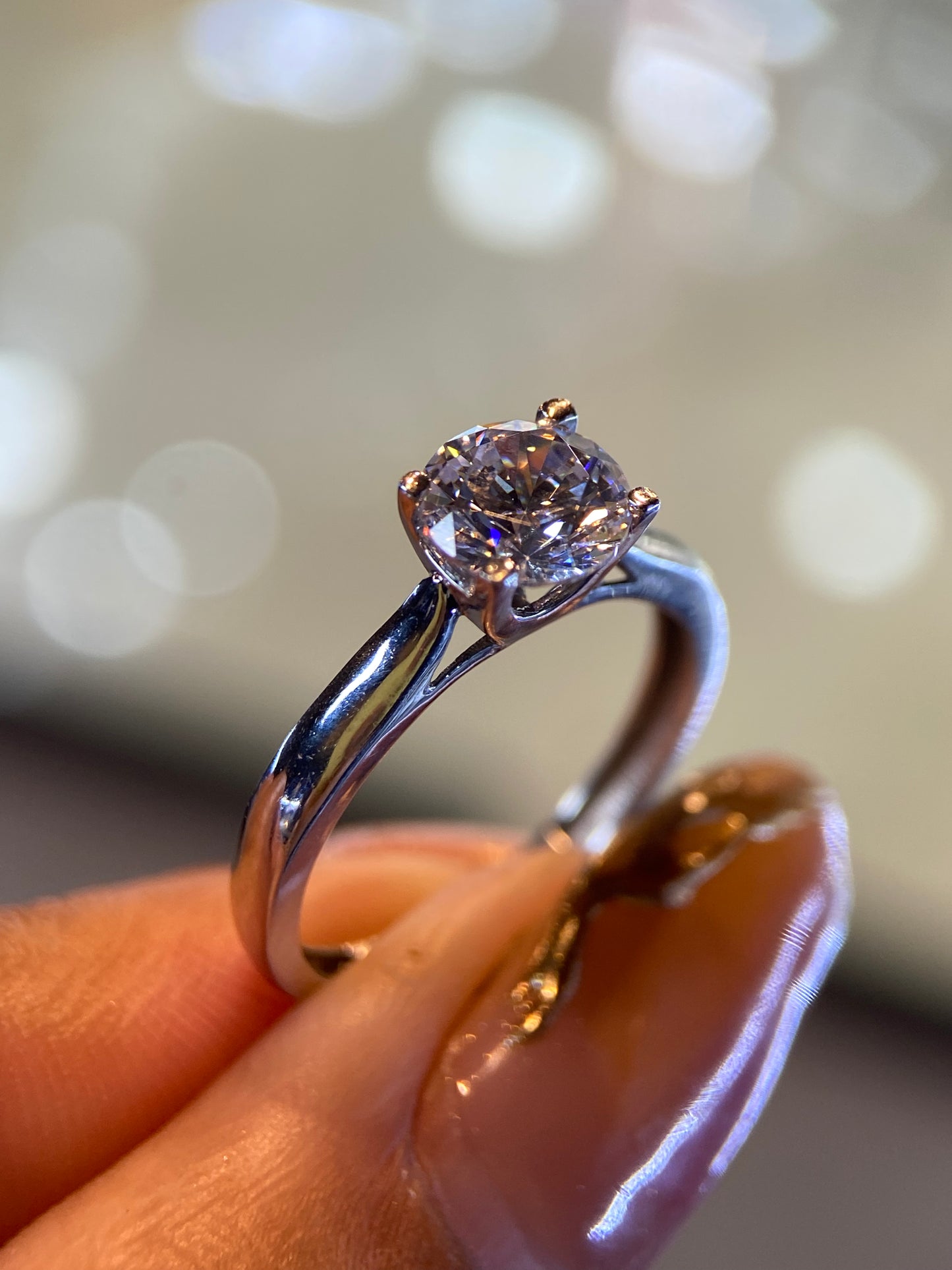 Anillo de compromiso en oro