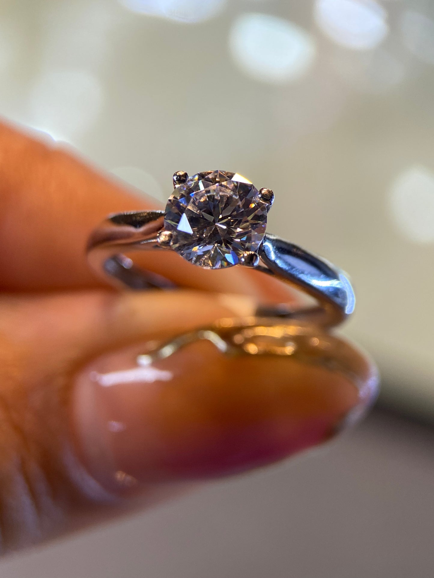 Anillo de compromiso en oro
