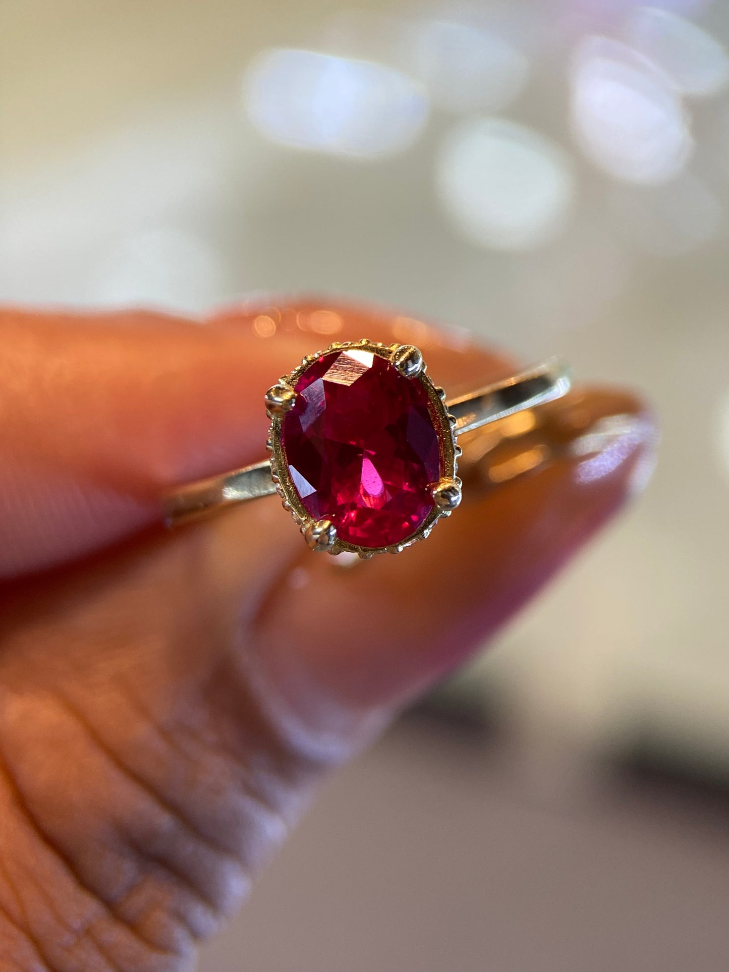 Anillo de compromiso en oro