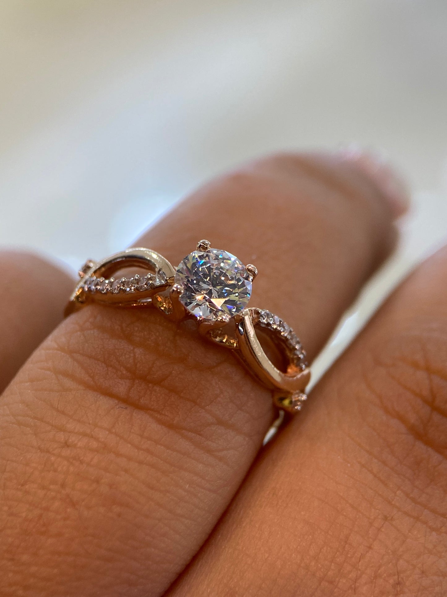 Anillo de compromiso en oro