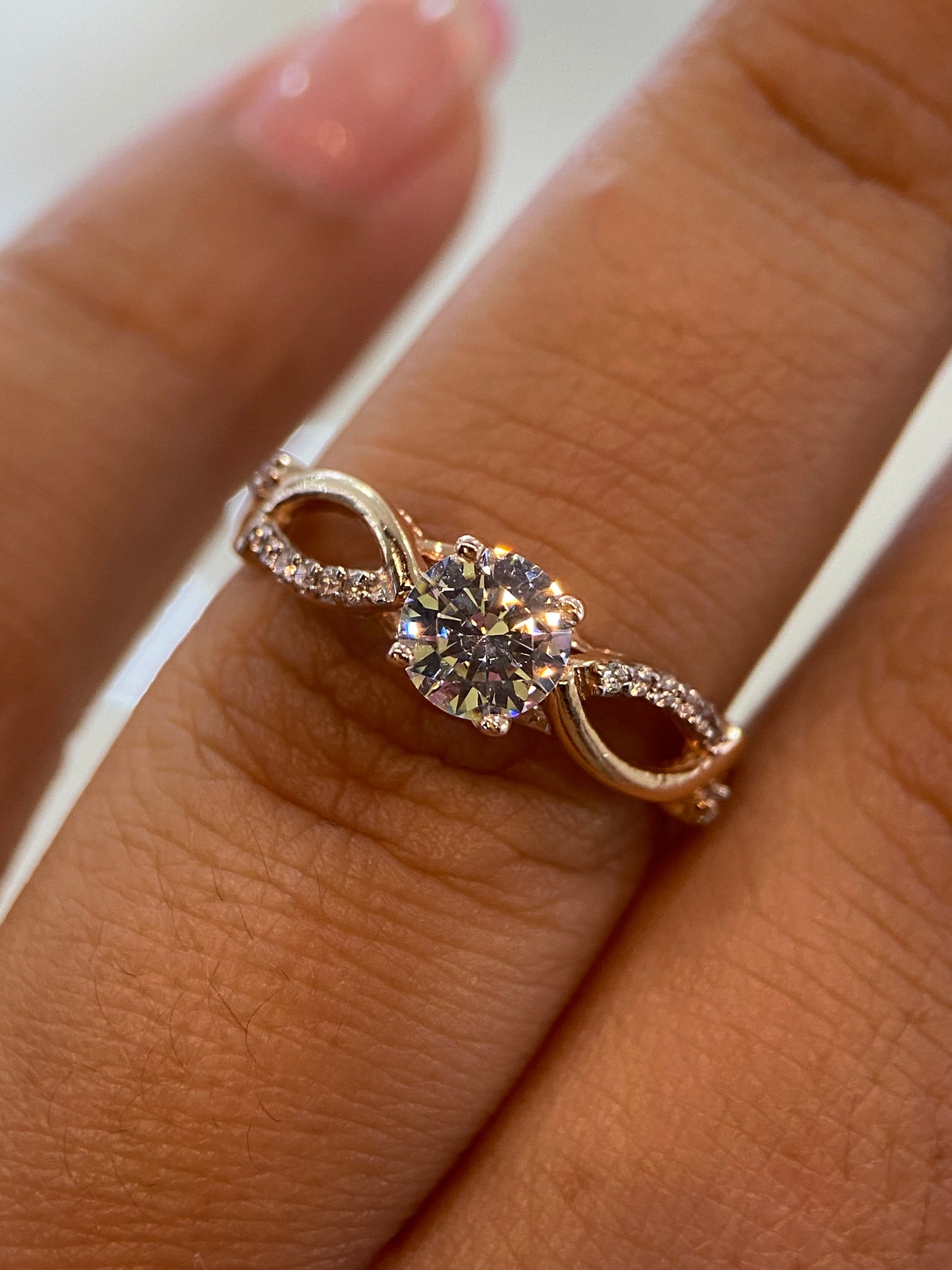 Anillo de compromiso en oro