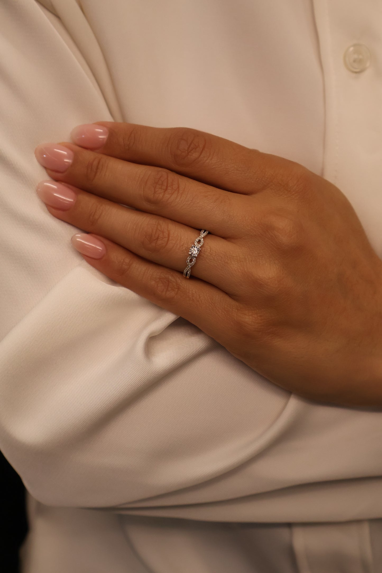 Anillo Of2141 en oro amarillo 14k con diamante natural .20cts