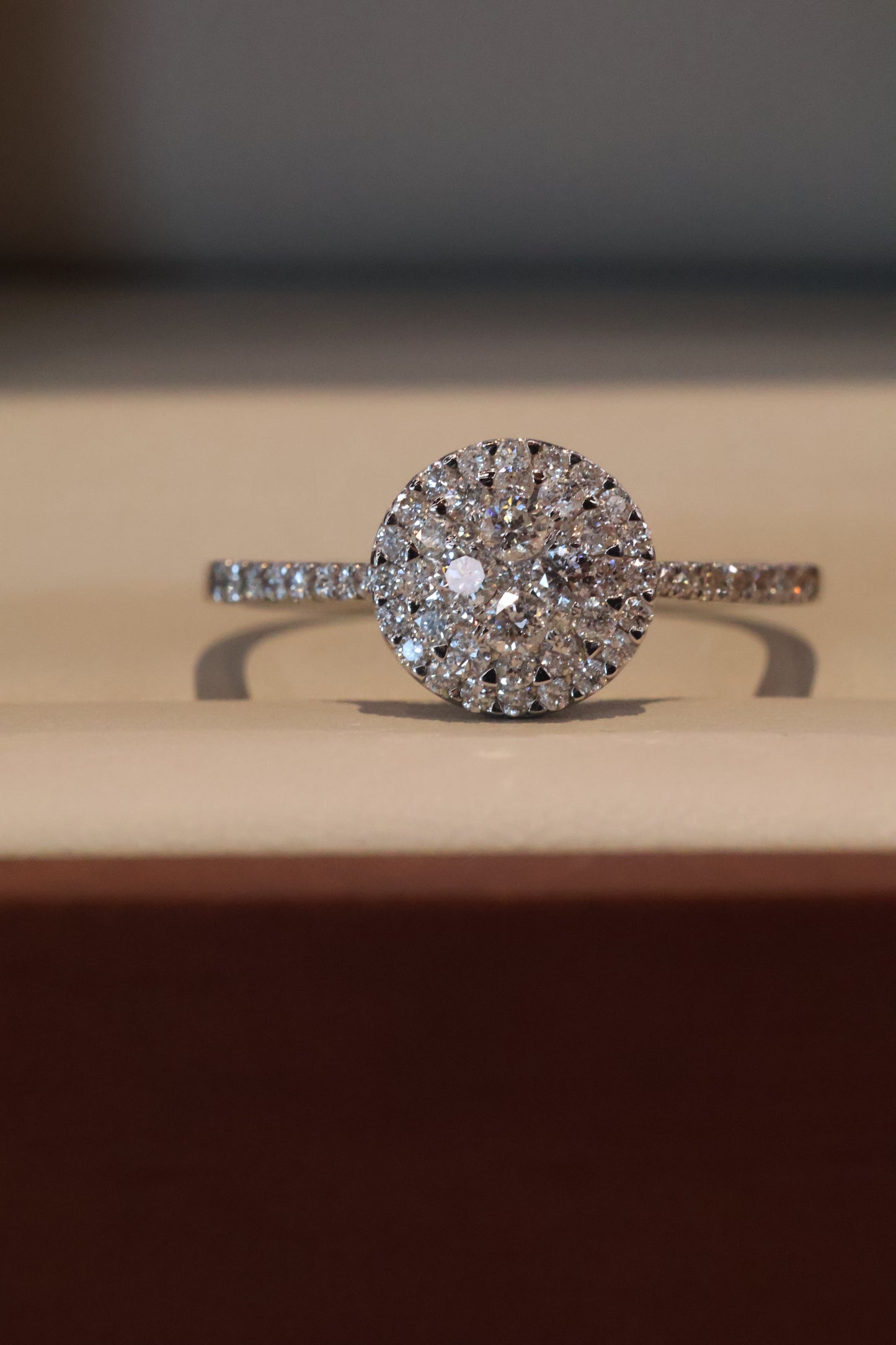 Anillo OF1492 en oro blanco 14k con diamante natural .50cts