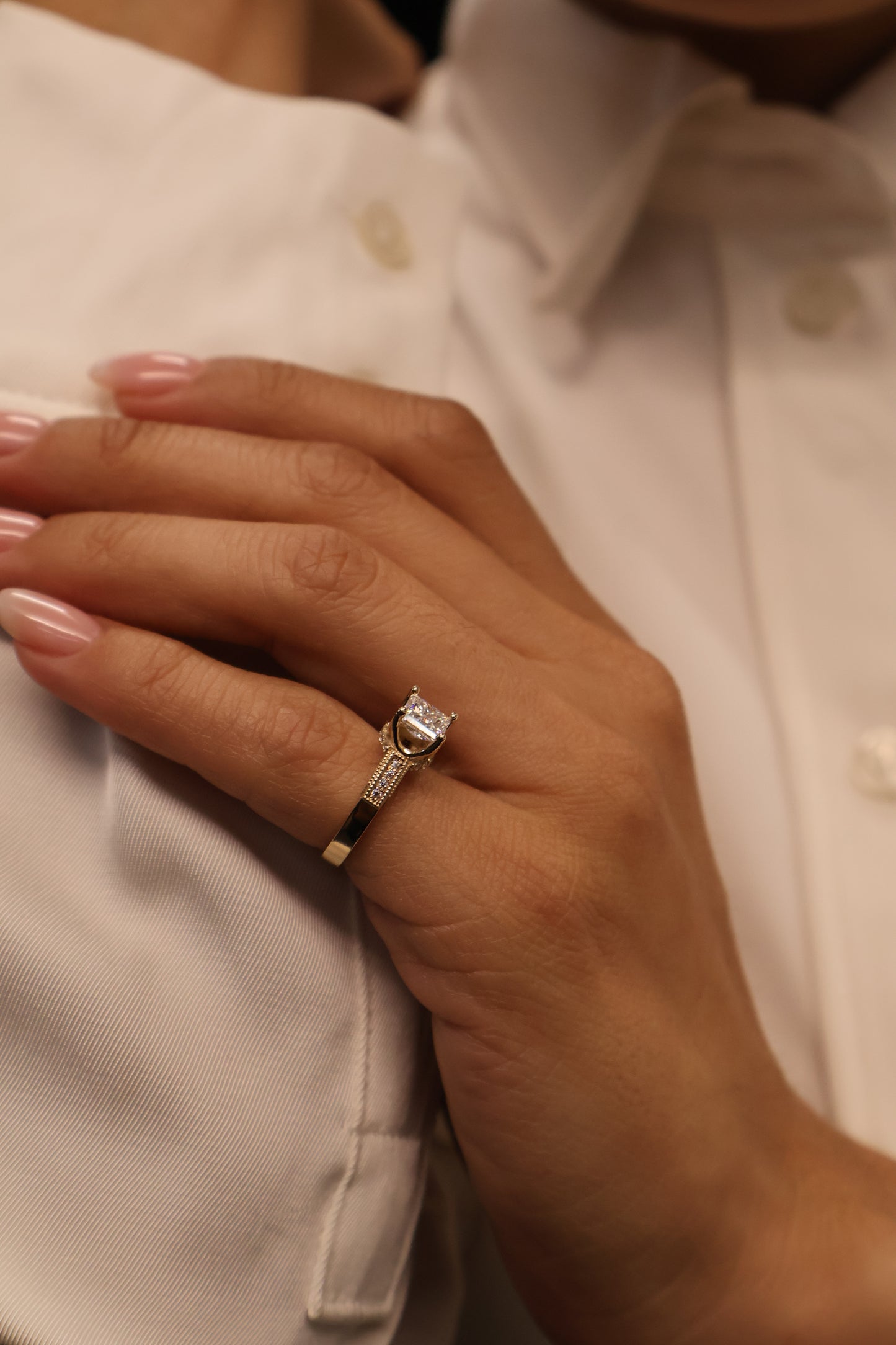 Anillo de compromiso en Oro