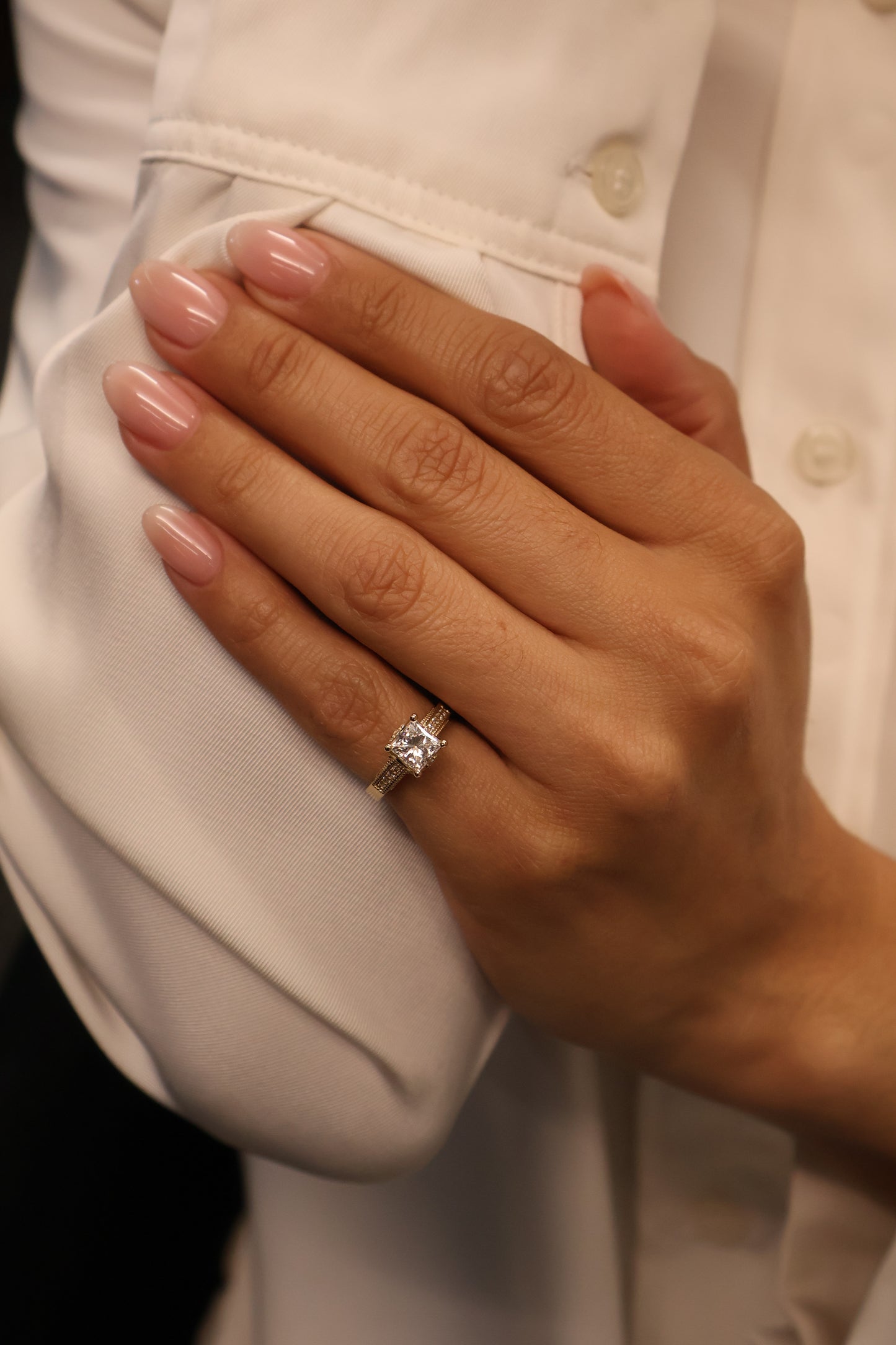 Anillo de compromiso en Oro
