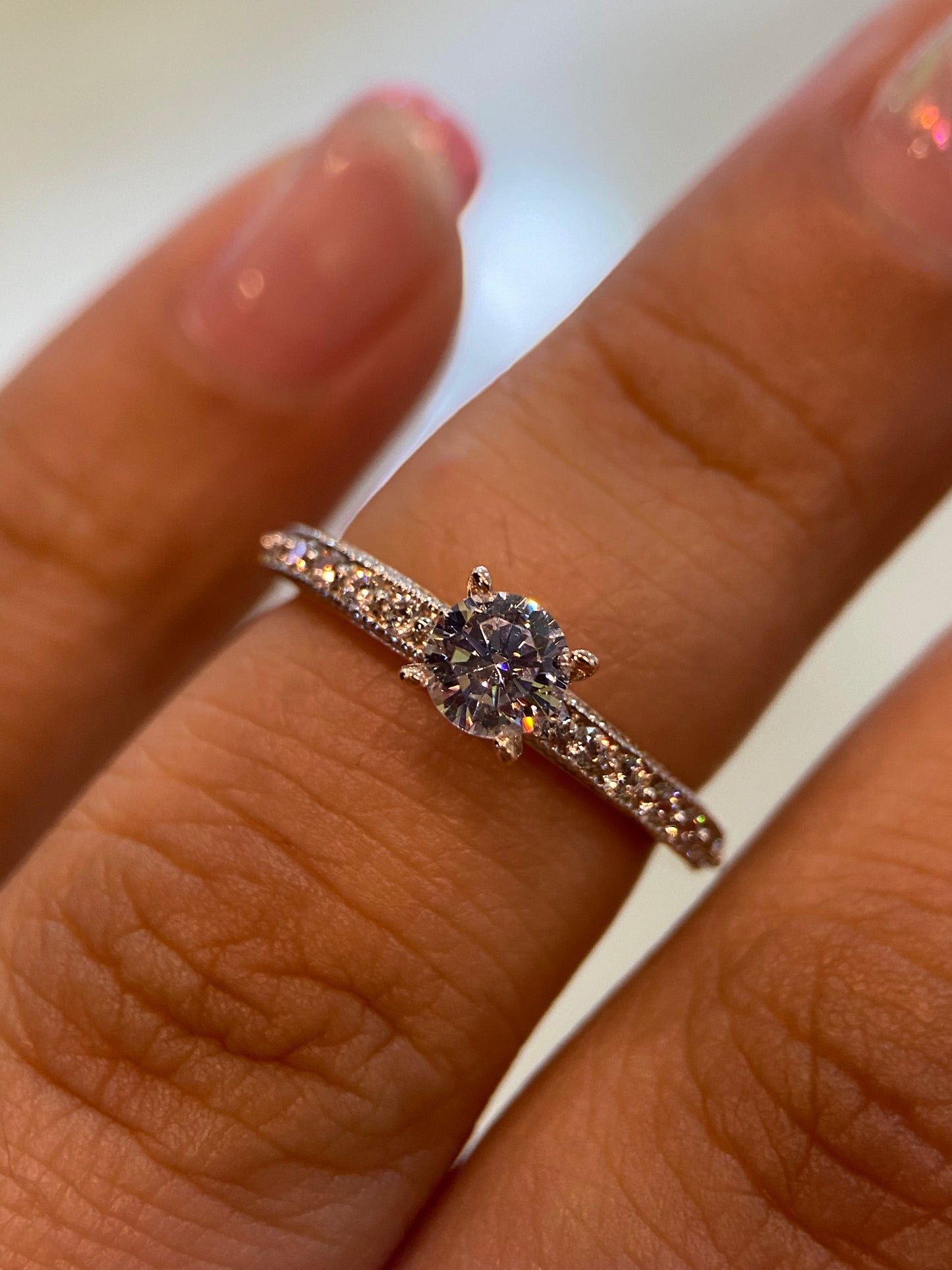 Anillo de compromiso en oro