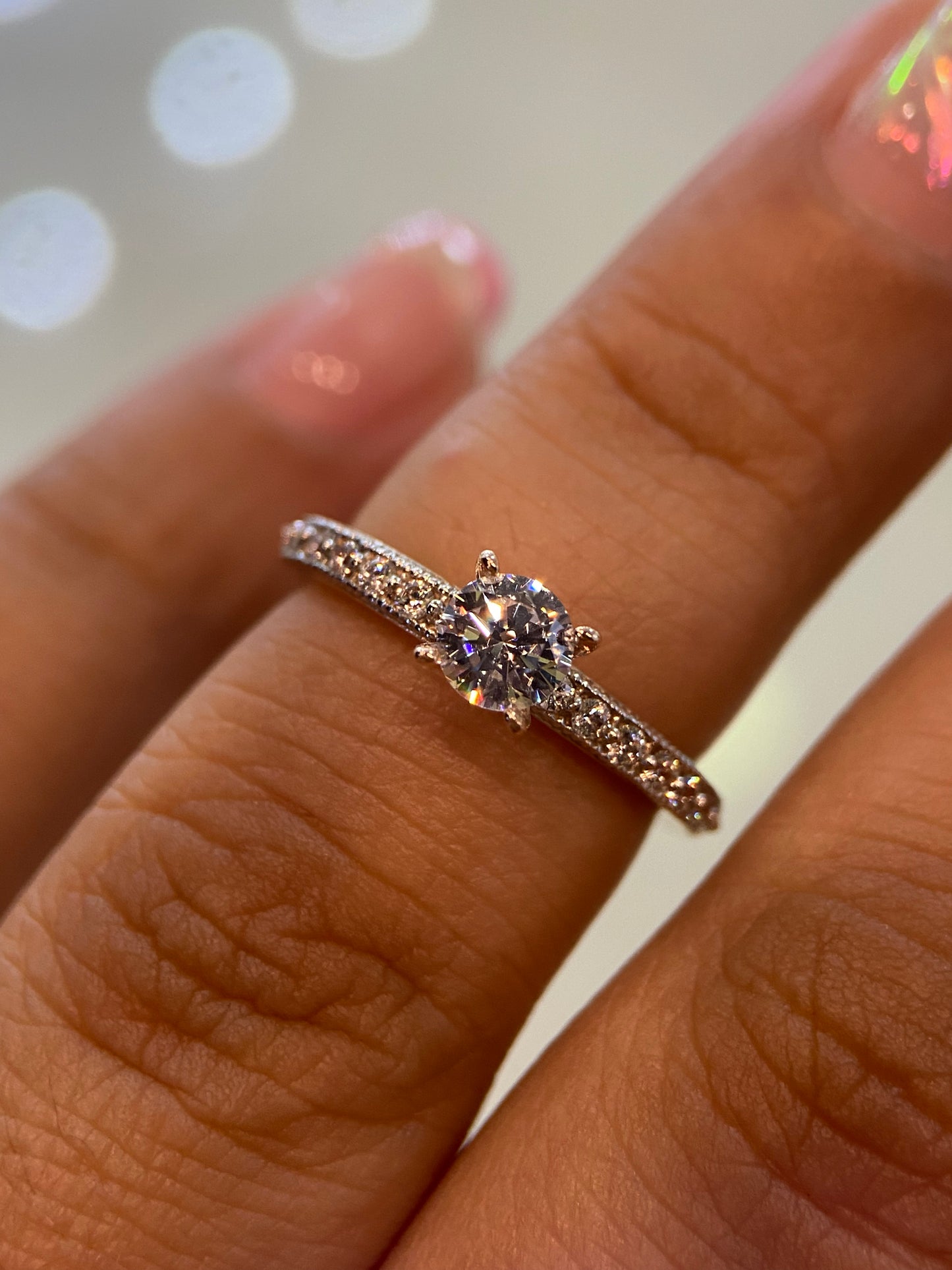 Anillo de compromiso en oro
