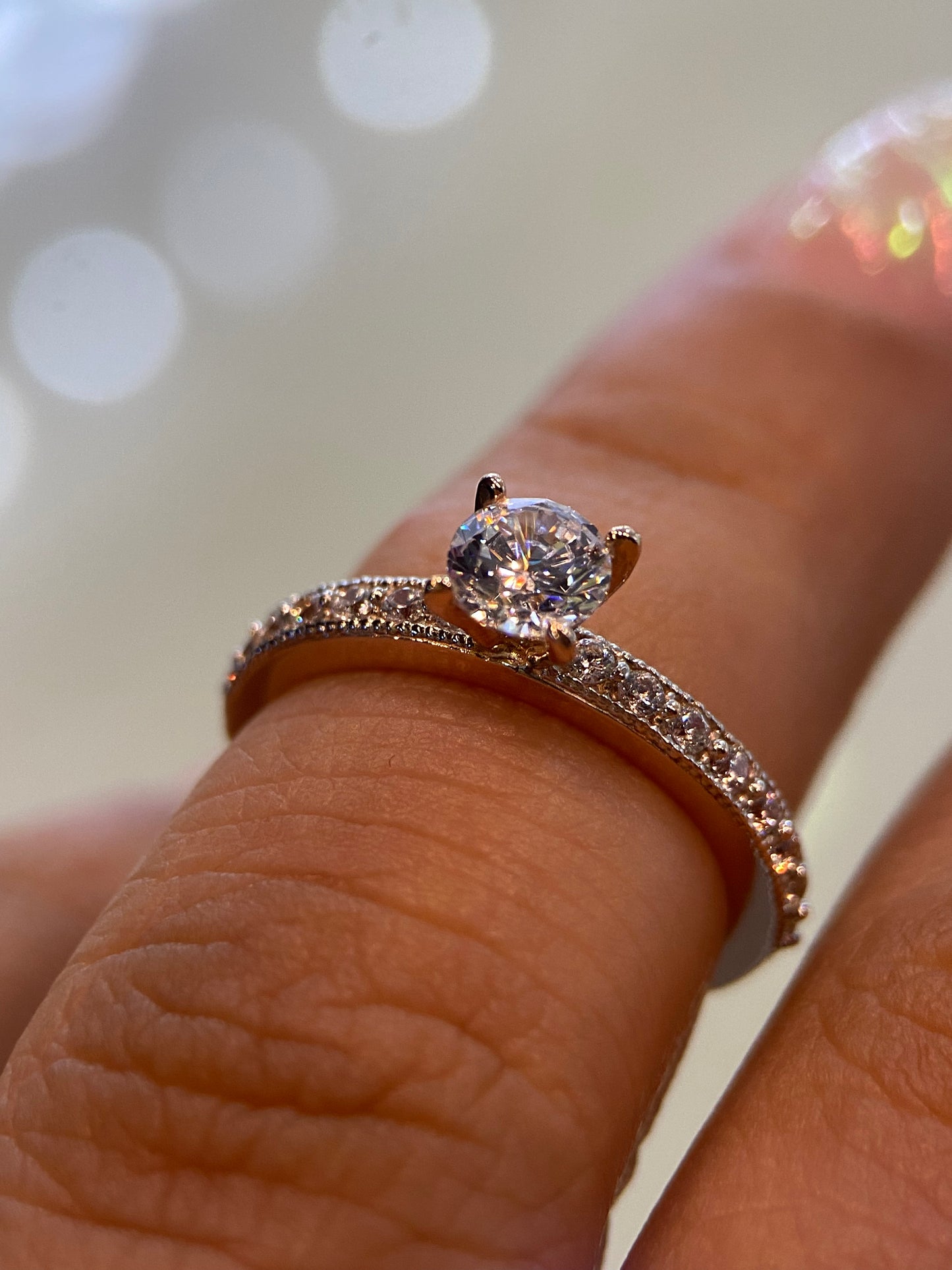 Anillo de compromiso en oro