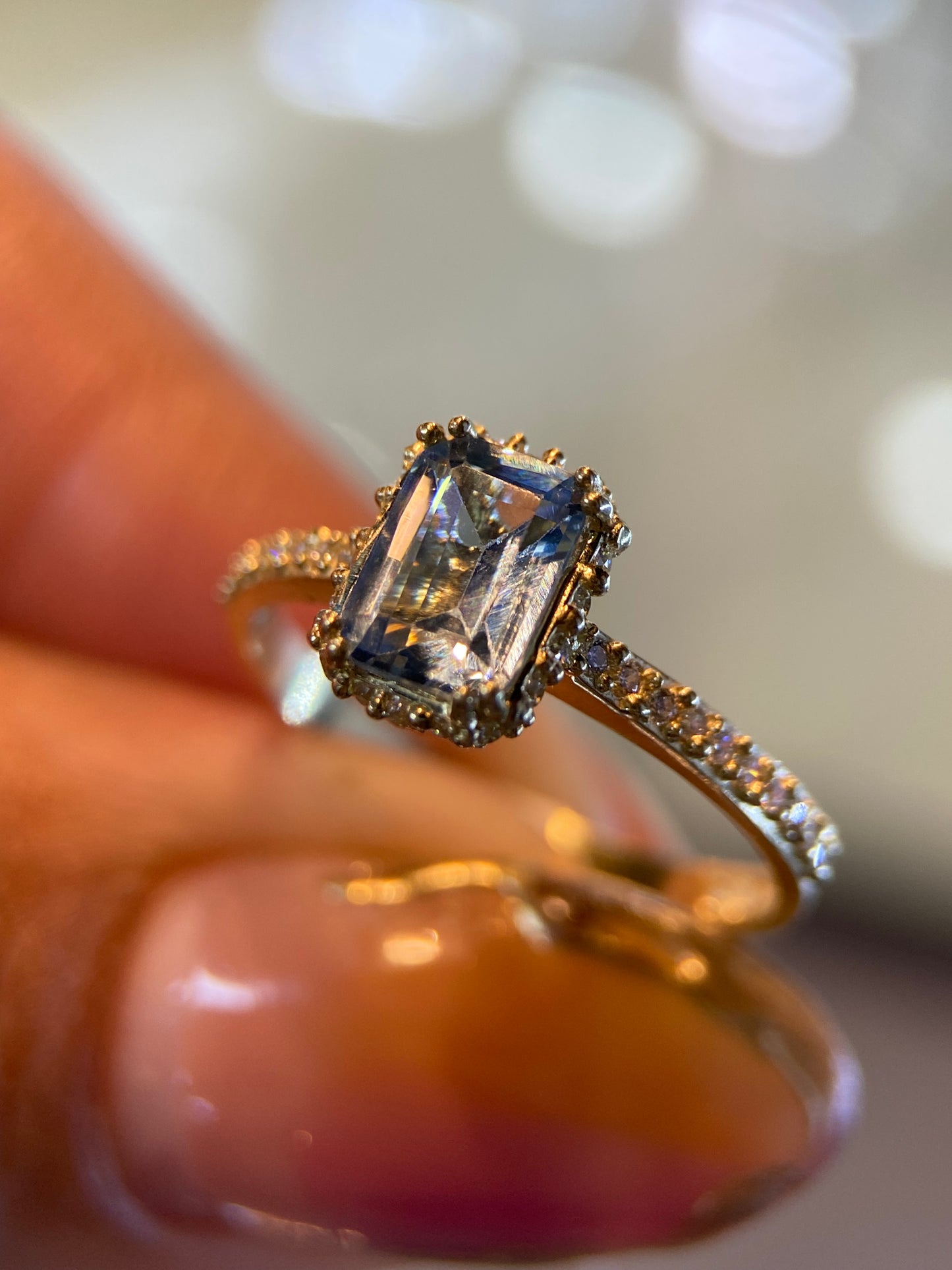Anillo de compromiso en oro