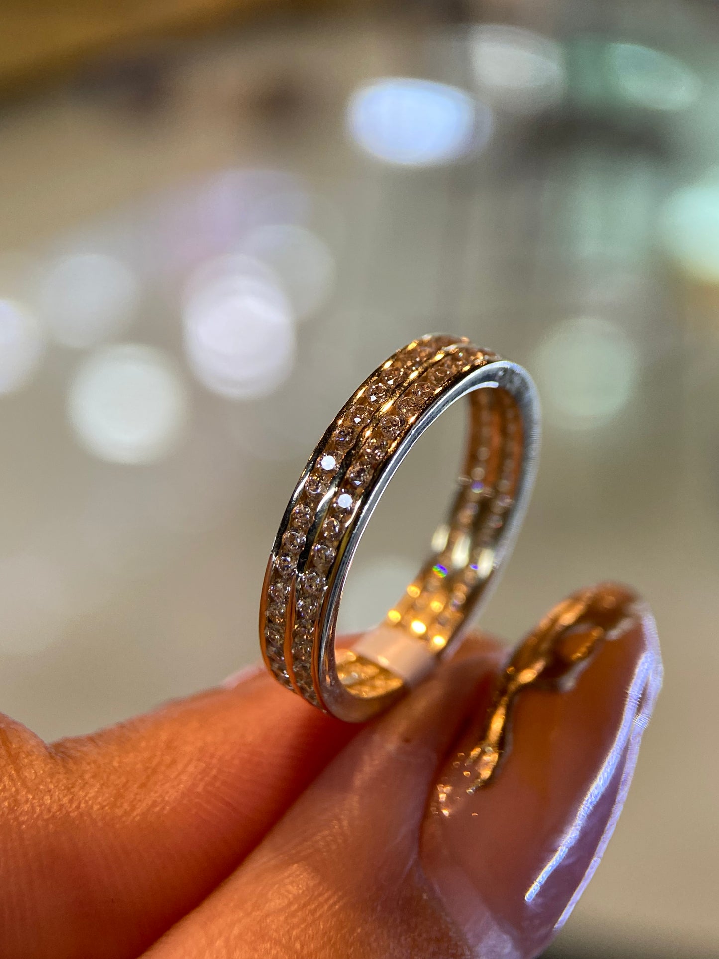 Anillo de compromiso en oro