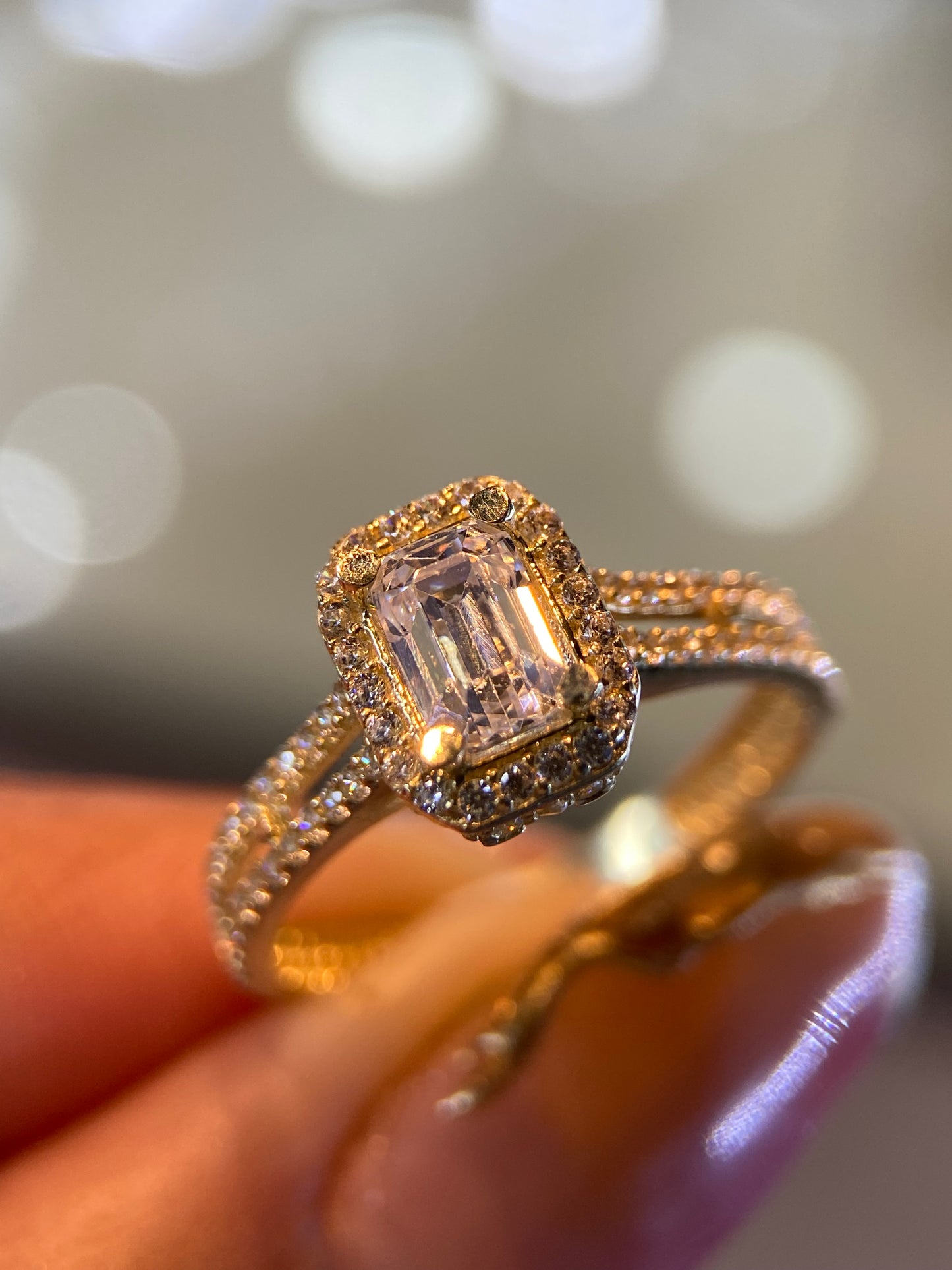 Anillo de compromiso en oro