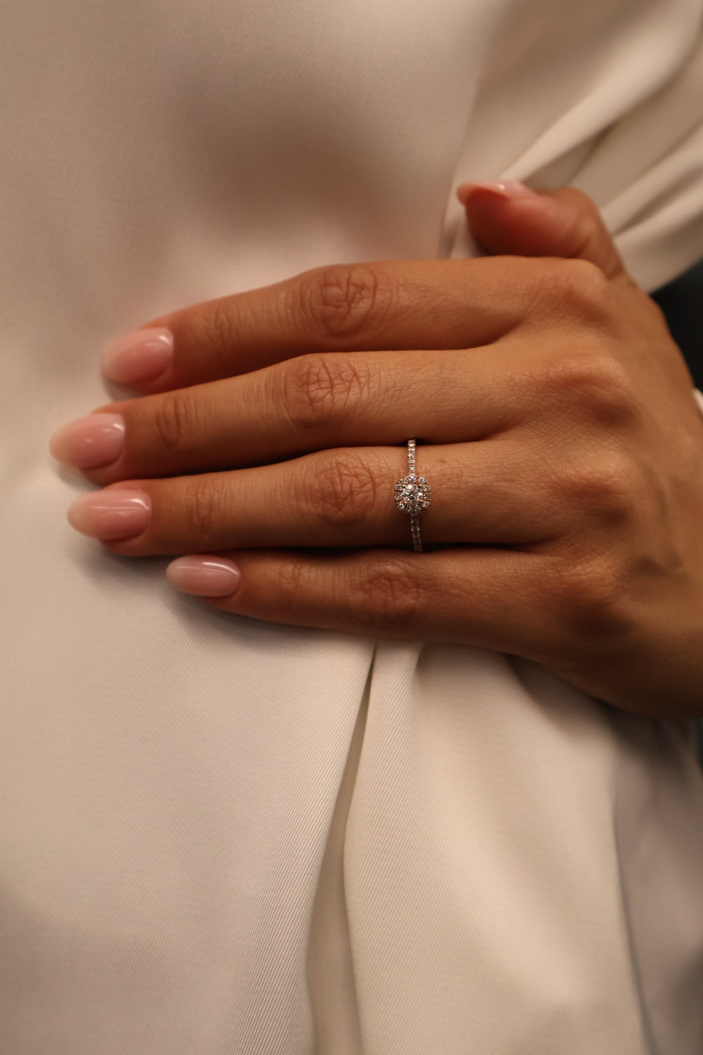 Anillo en oro rosa 14k con diamantes naturales .21 L .21 cts Mod: OF1692