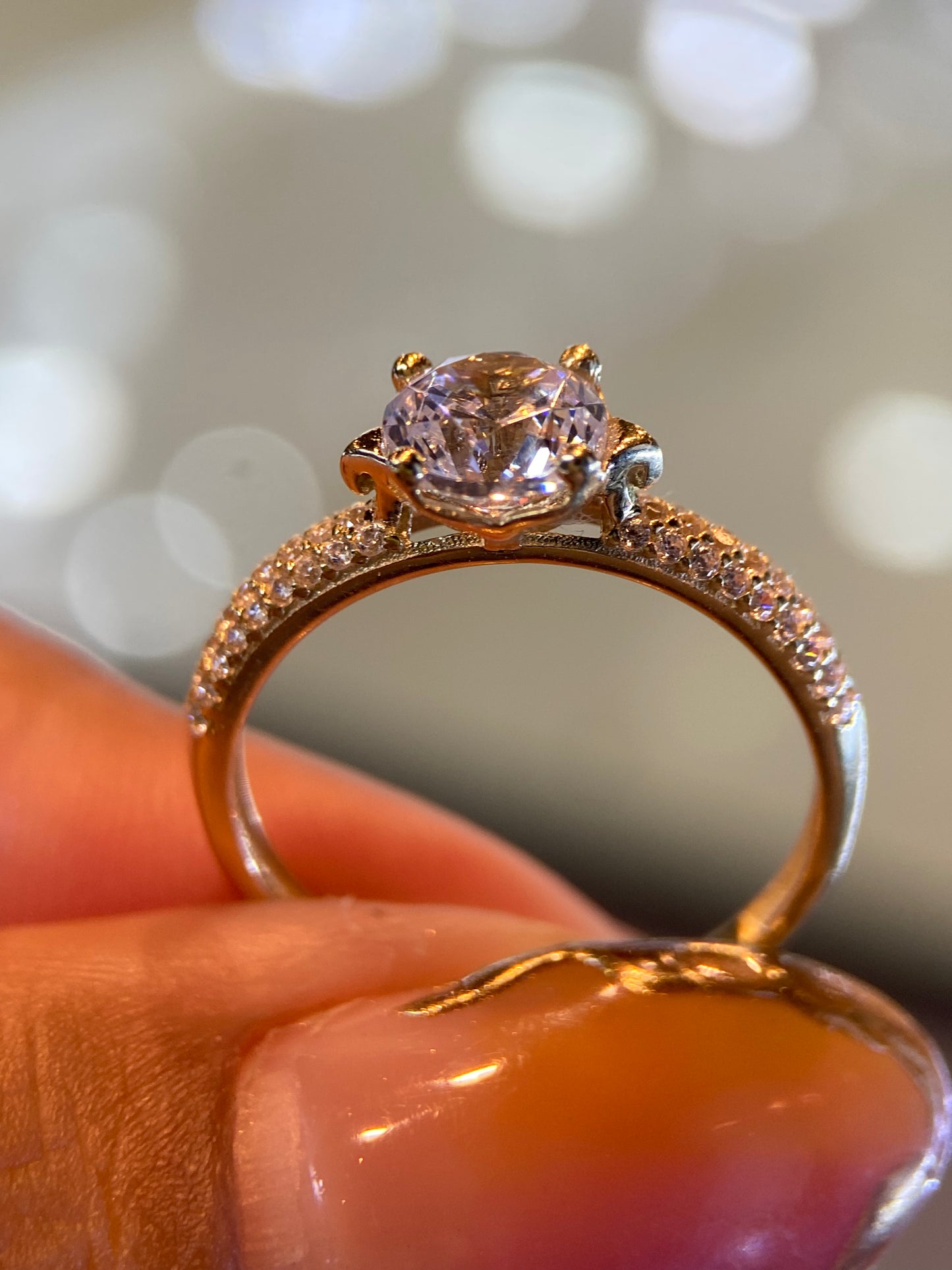 Anillo de compromiso en oro