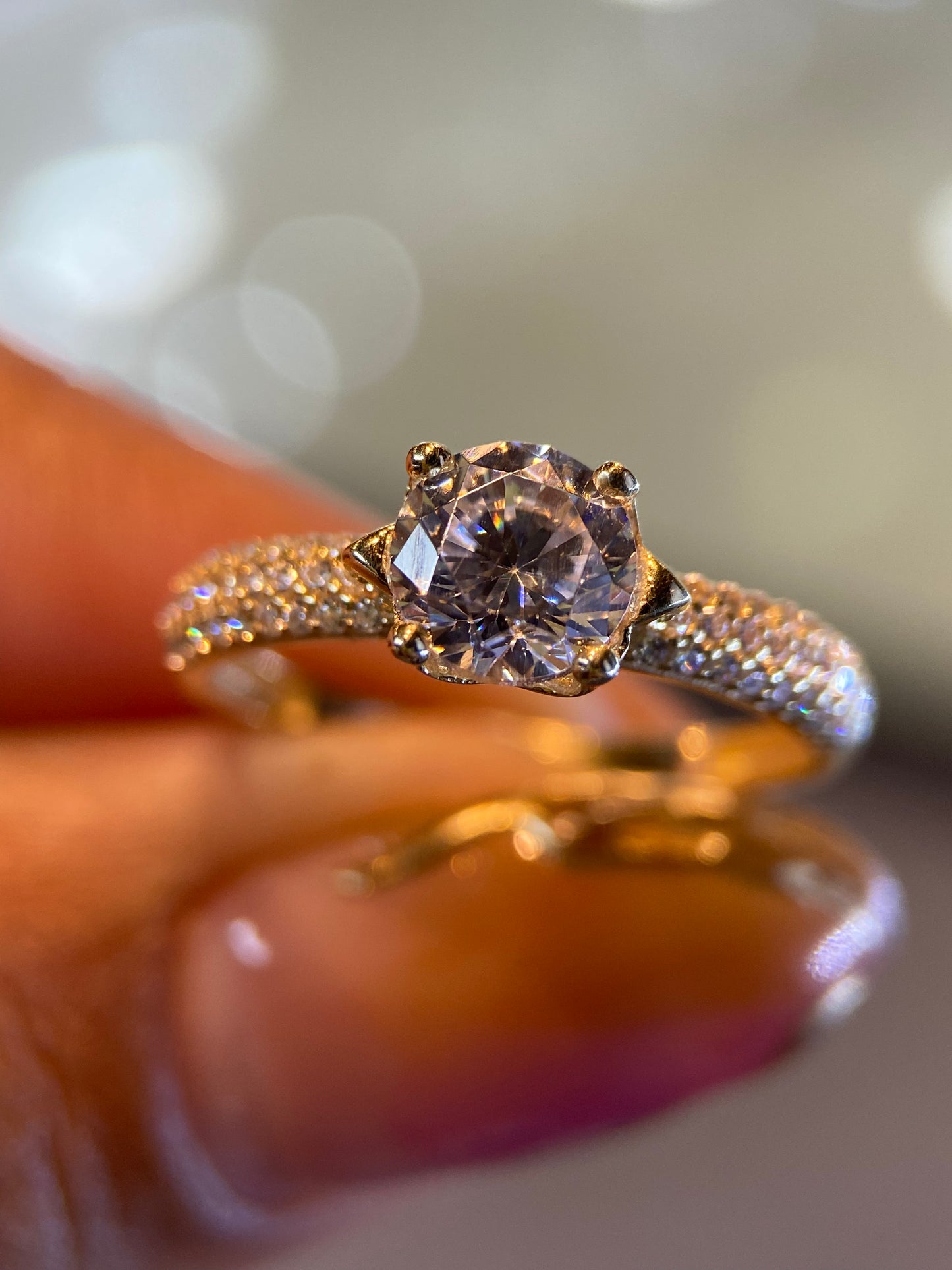 Anillo de compromiso en oro