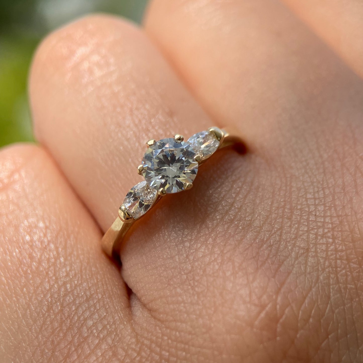 Anillo de compromiso en oro