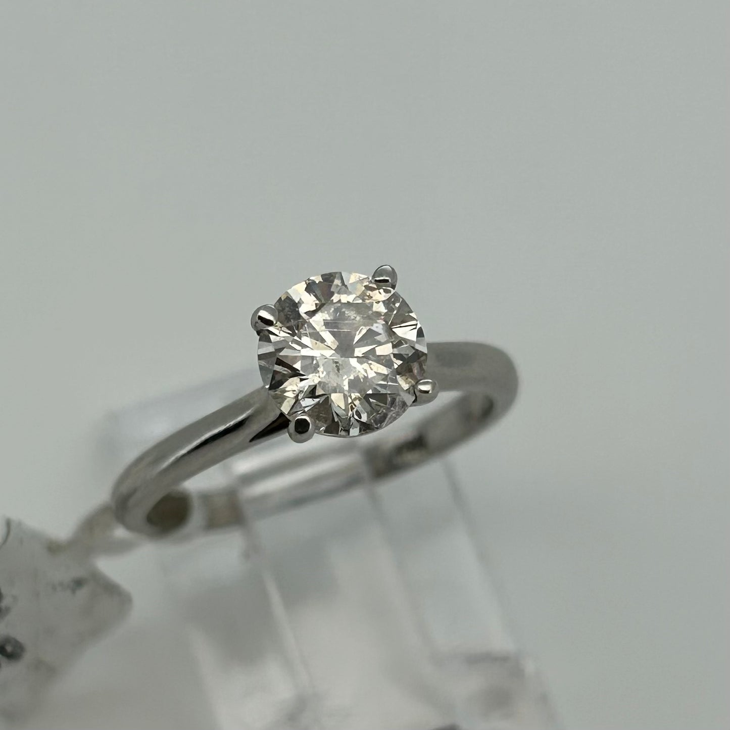 Anillo de compromiso en oro