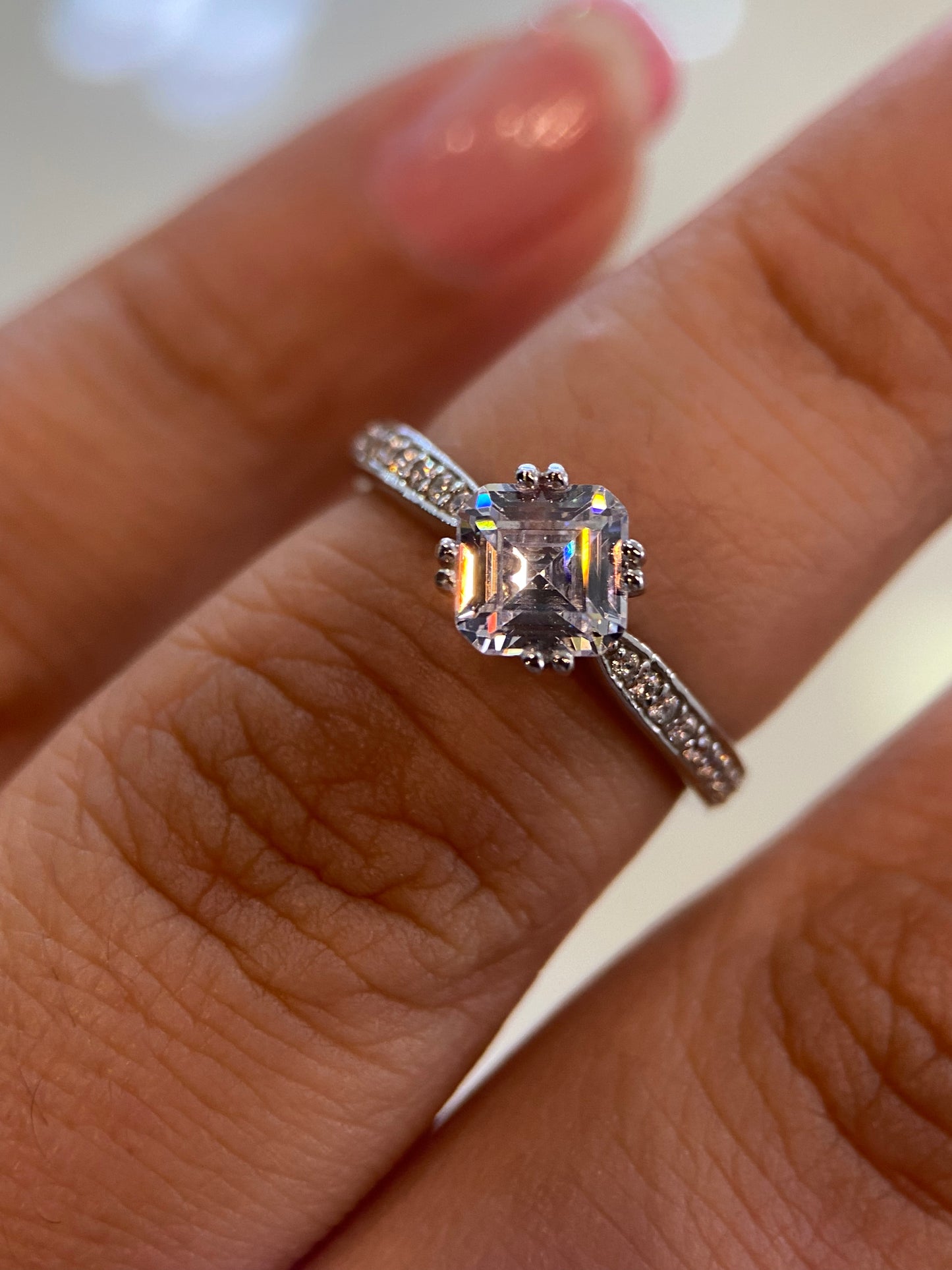 Anillo de compromiso en oro