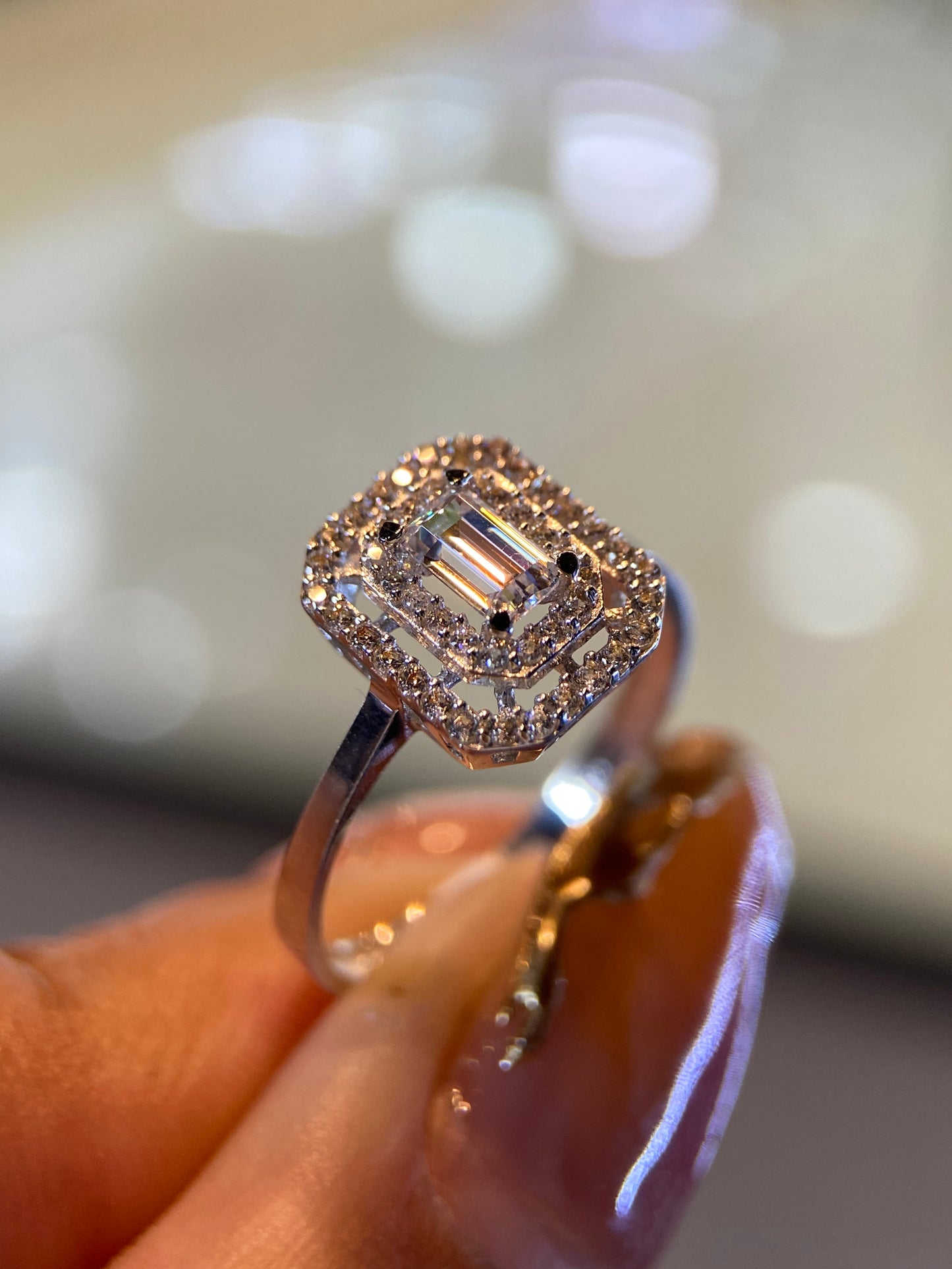 Anillo de compromiso en oro