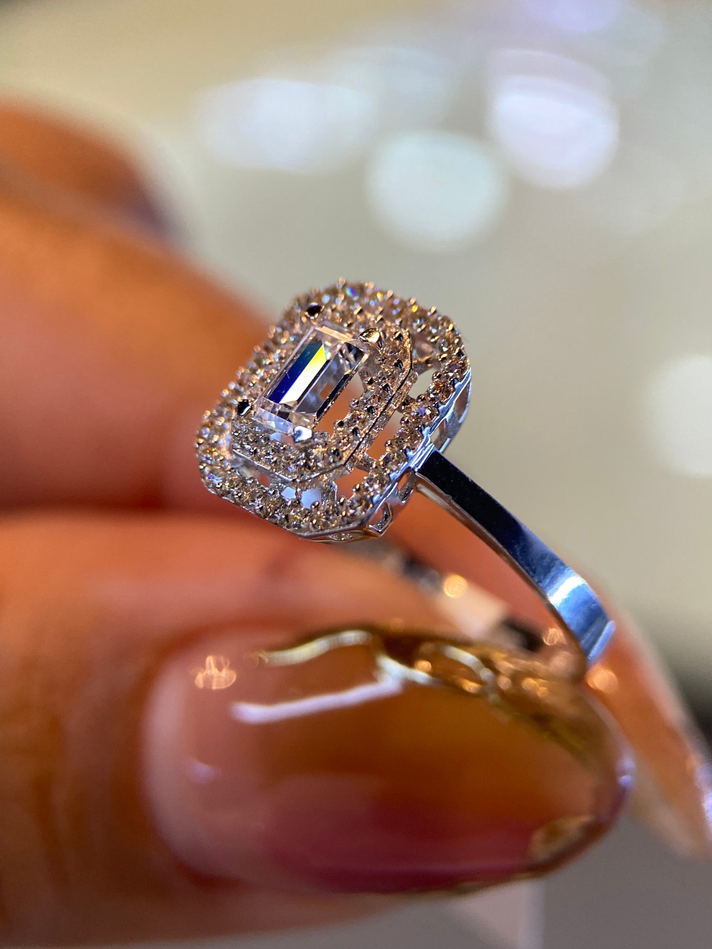 Anillo de compromiso en oro