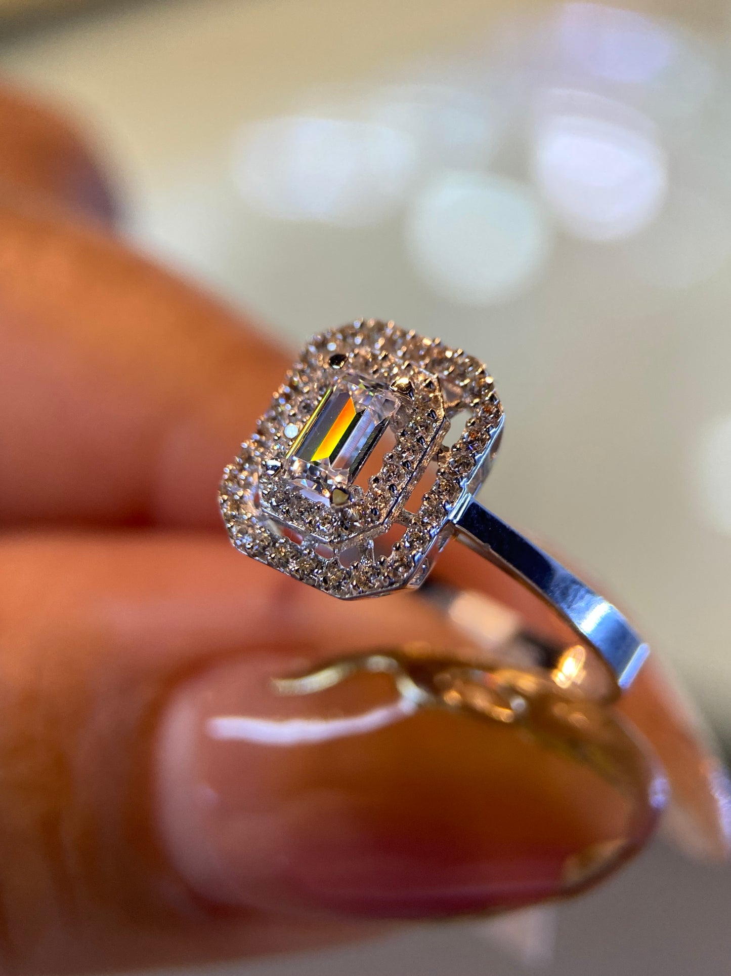 Anillo de compromiso en oro