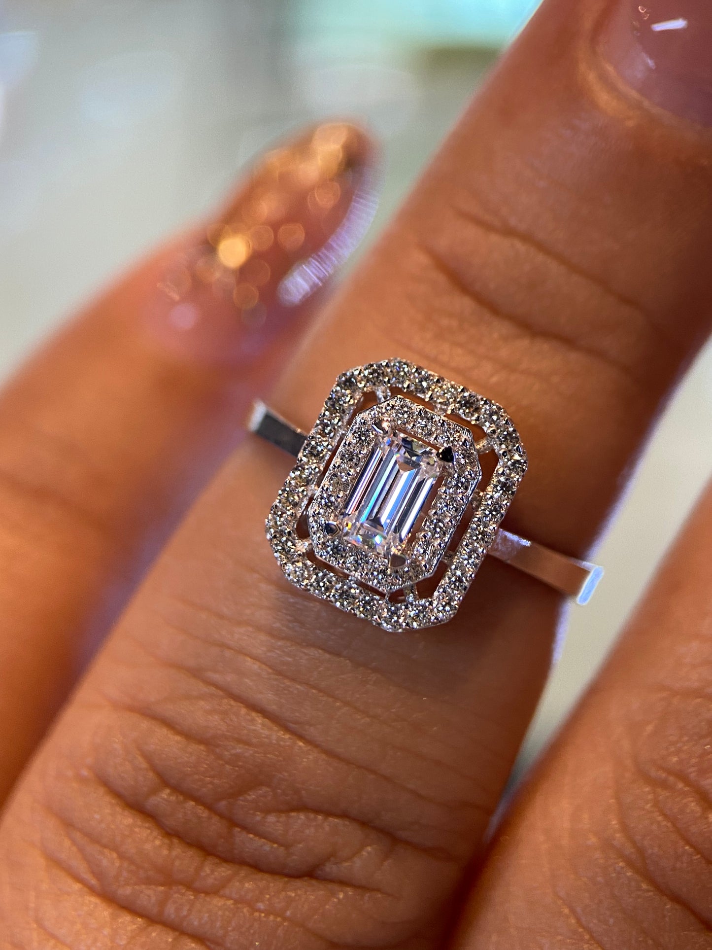 Anillo de compromiso en oro