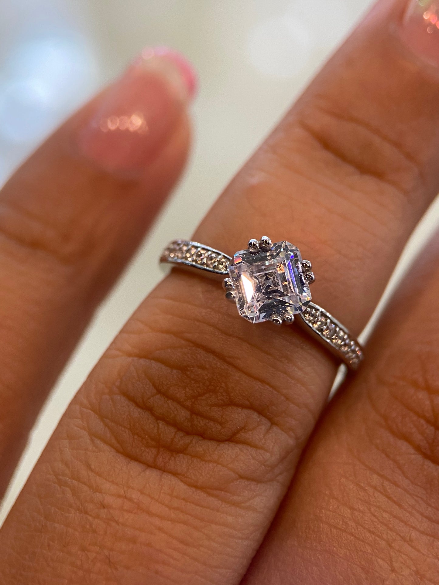 Anillo de compromiso en oro