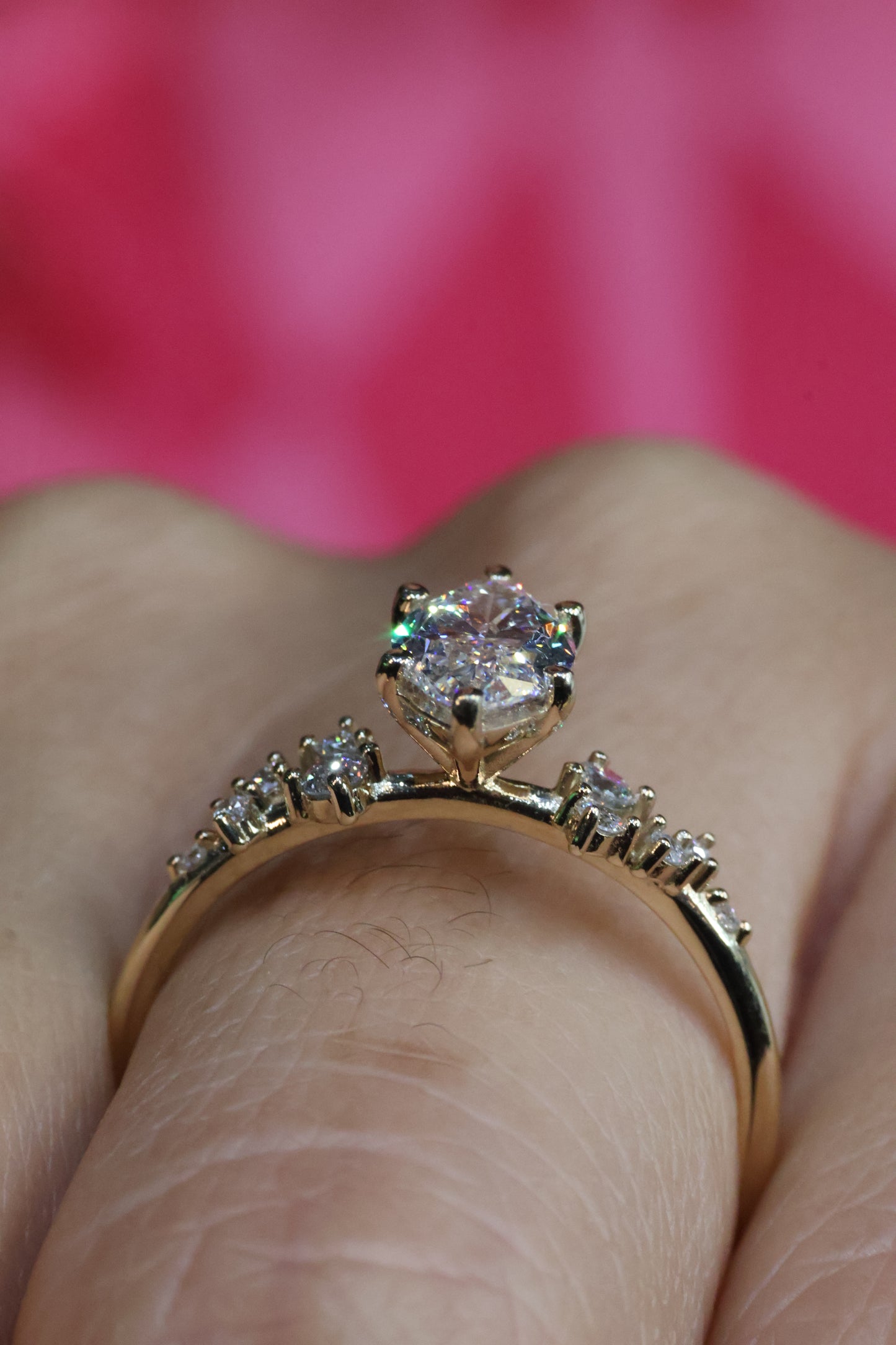 Anillo Ariel en oro con diamante de laboratorio corte marquise 1.00 ct