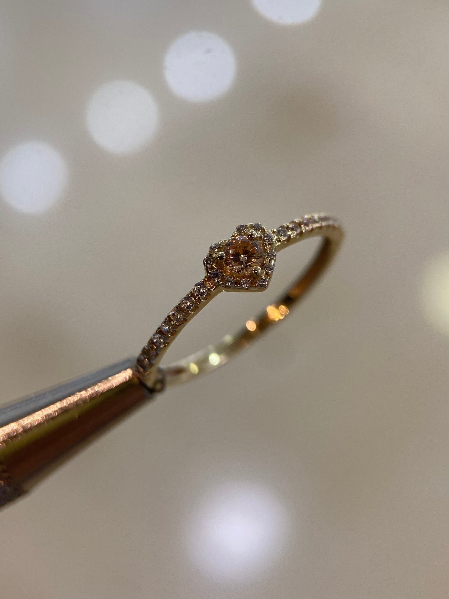 Anillo de compromiso en oro