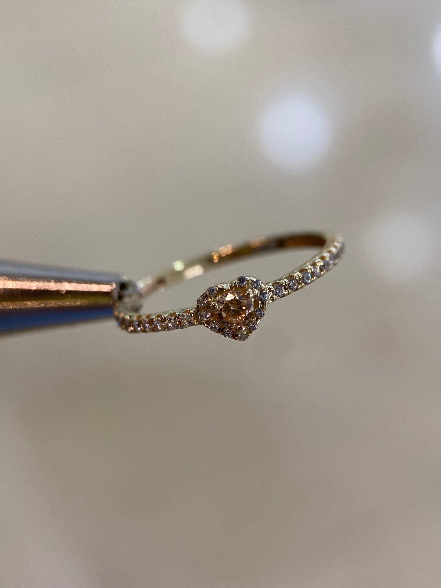 Anillo de compromiso en oro