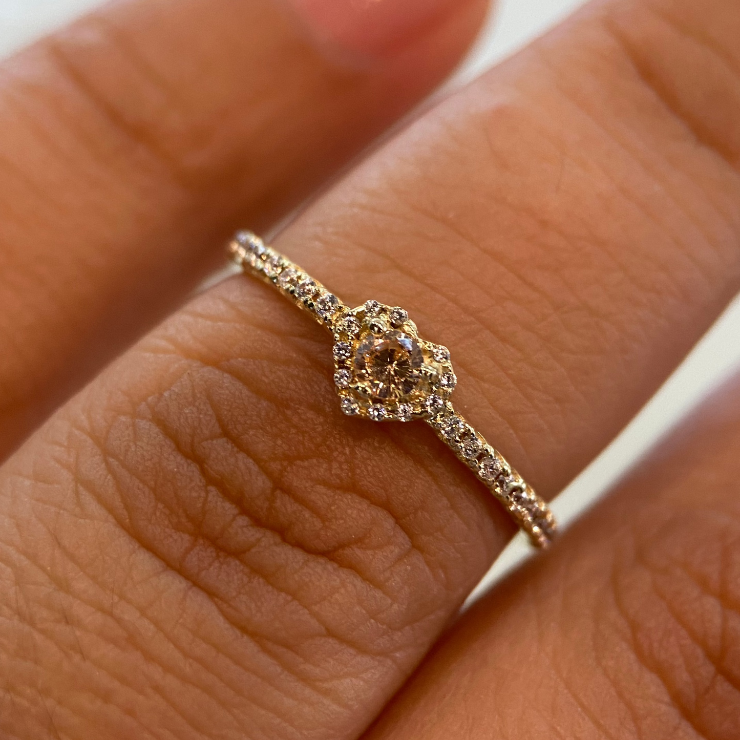 Anillo de compromiso en oro