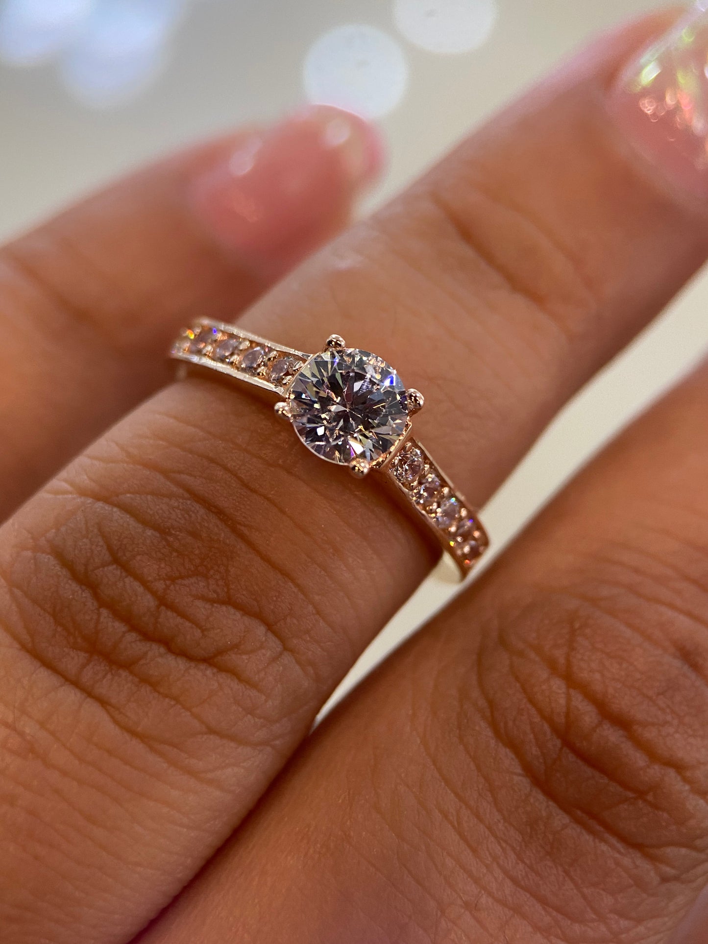 Anillo de compromiso en oro