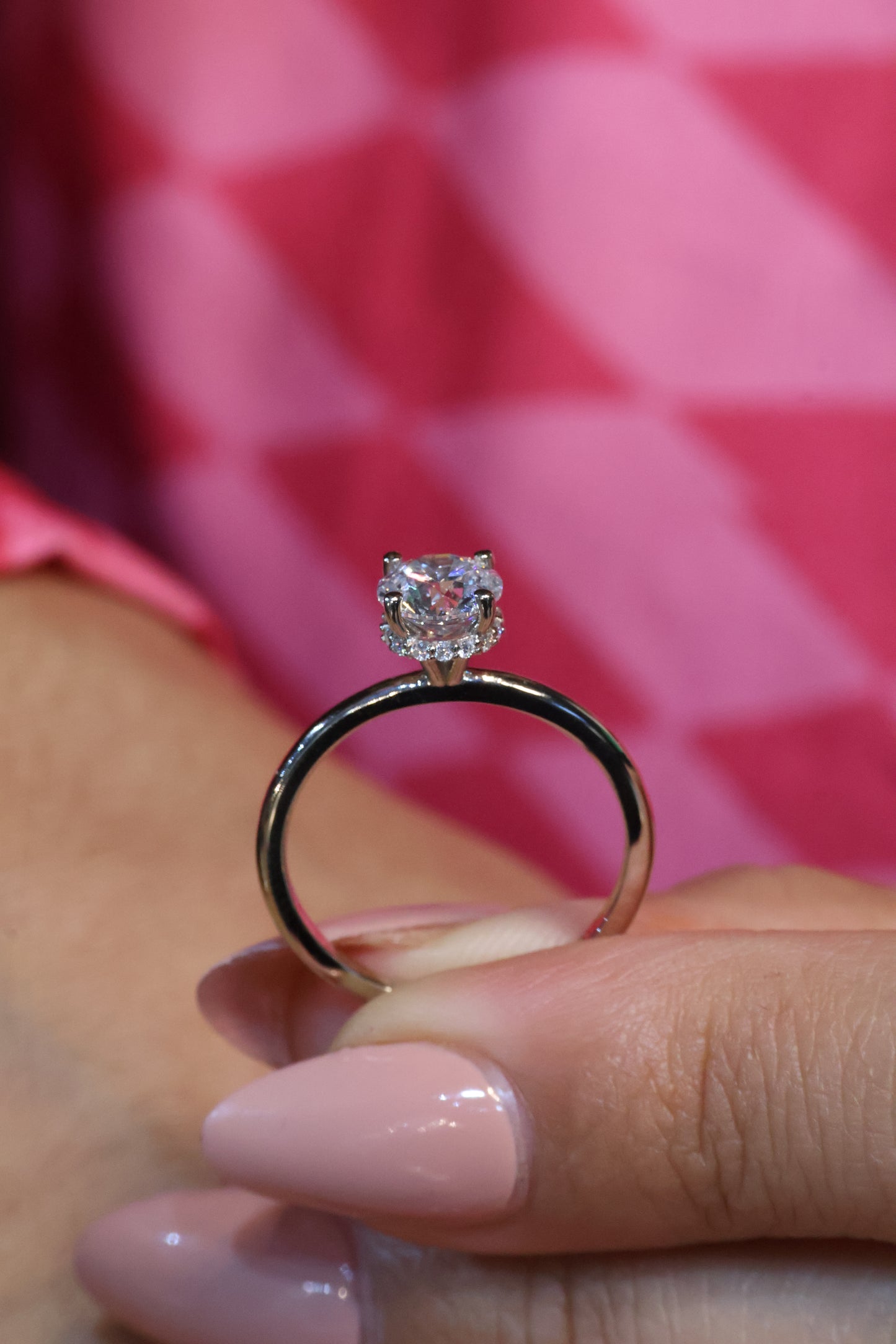 Anillo de compromiso en oro