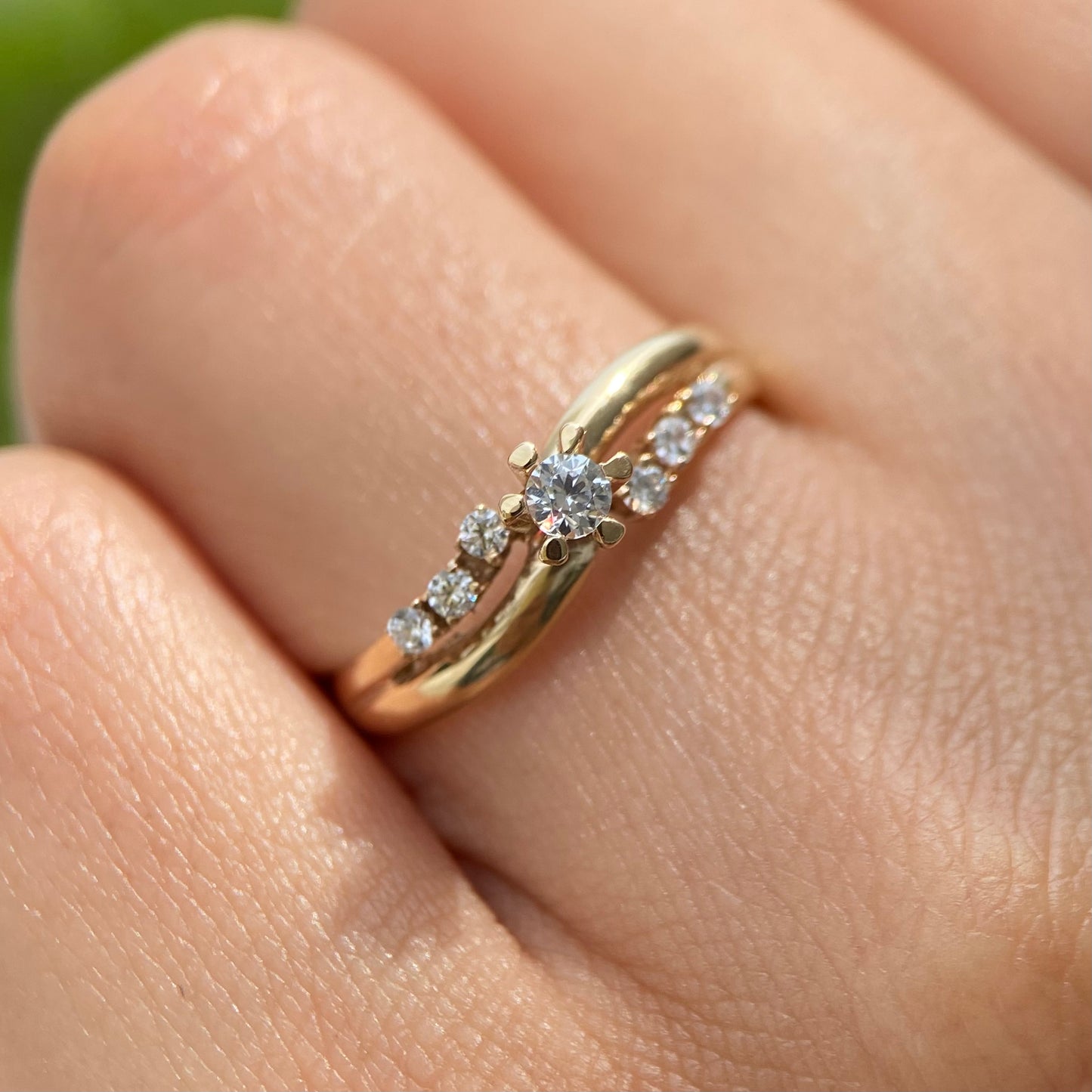 Anillo de compromiso en oro