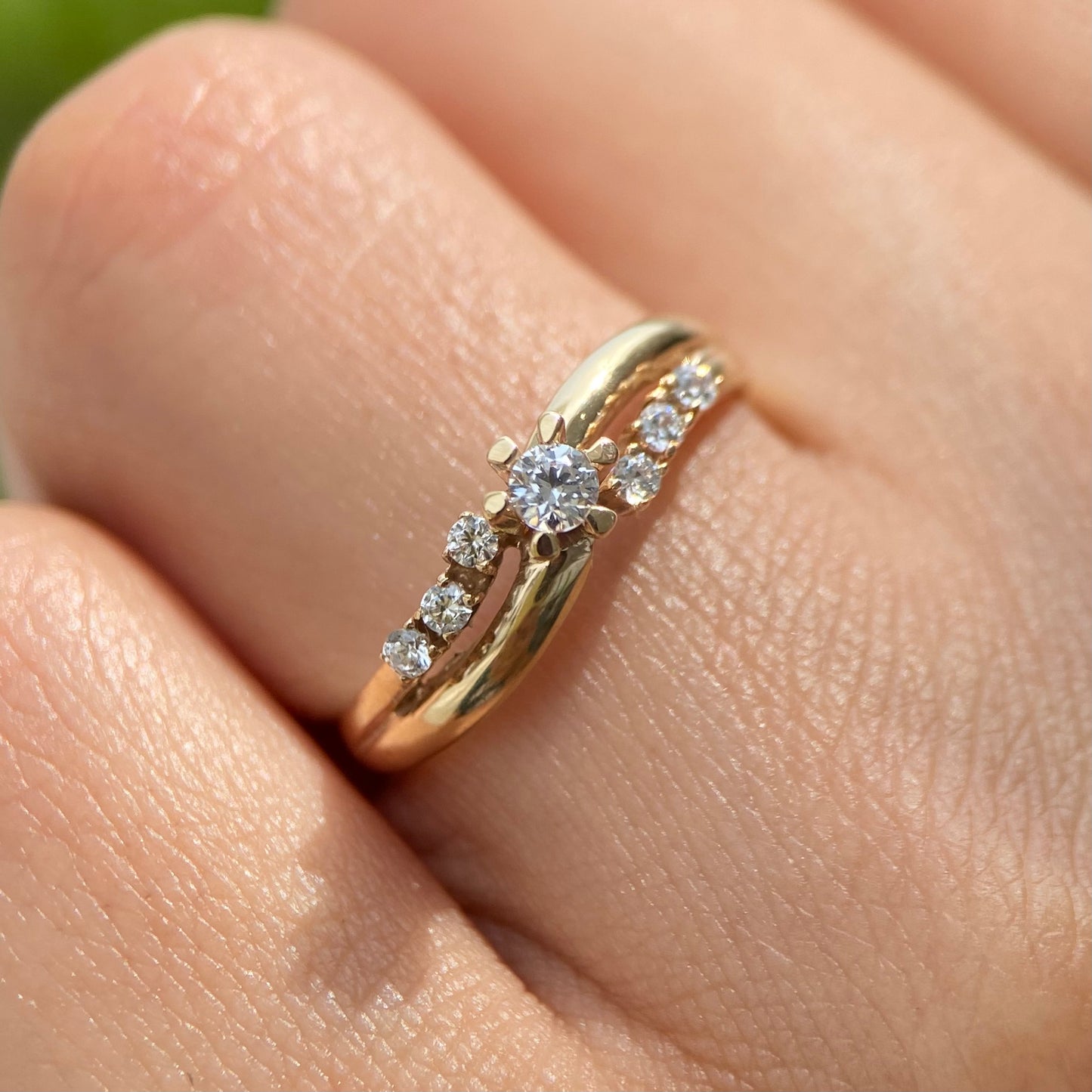 Anillo de compromiso en oro