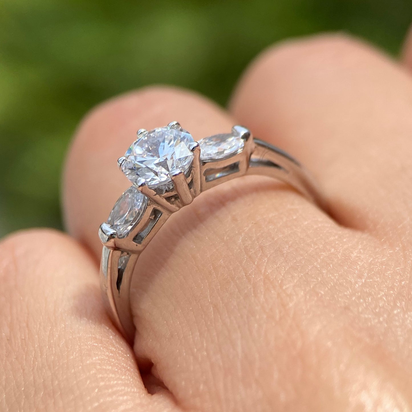 Anillo de compromiso en oro
