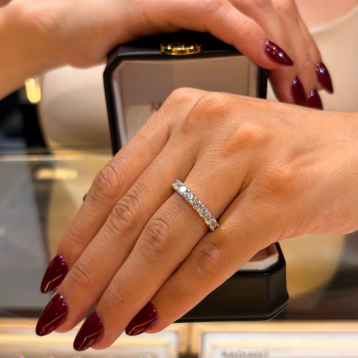Media churumbela Salvatore en oro con diamante natural 1.44 ct