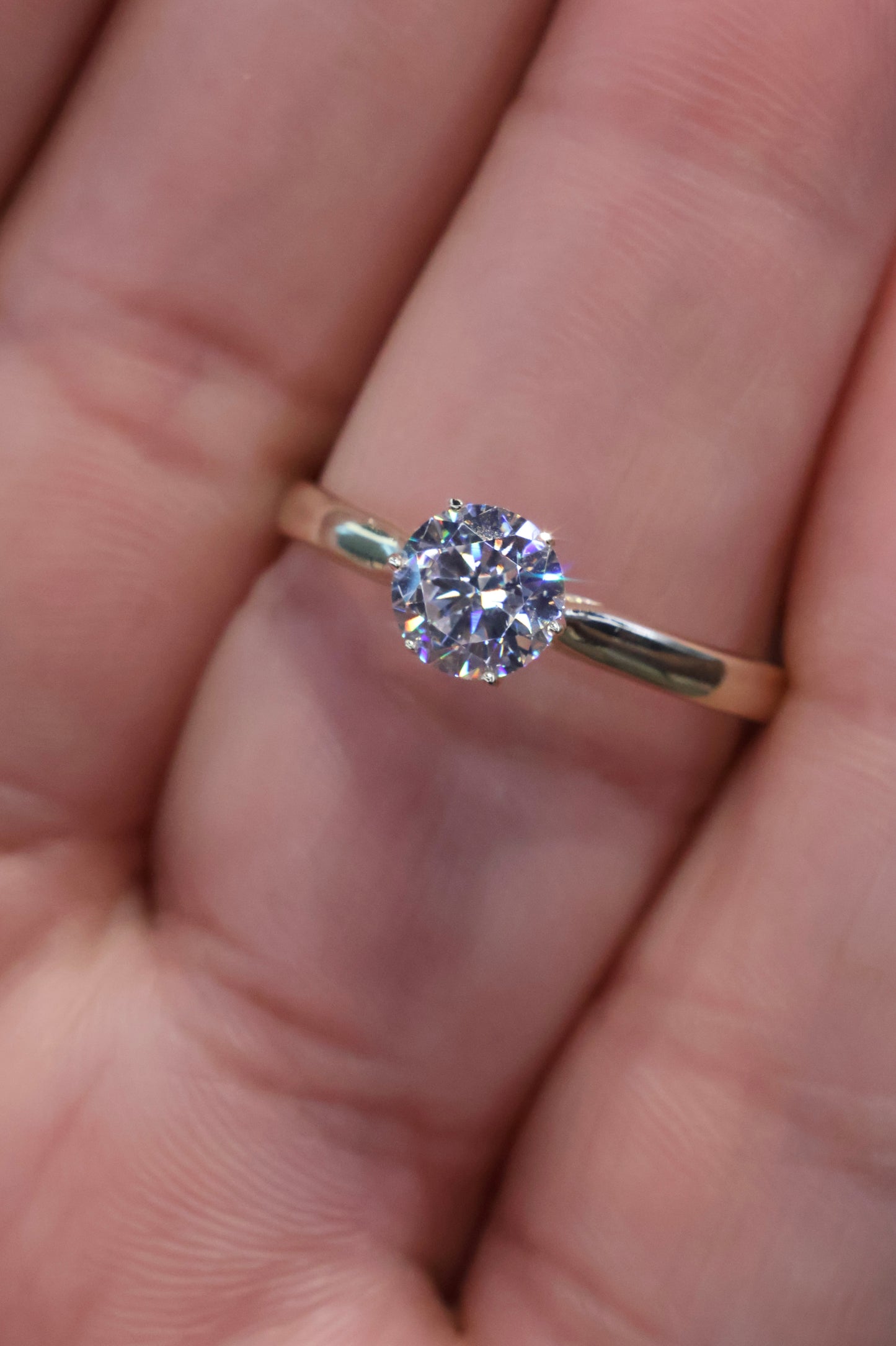 Anillo de compromiso en Oro