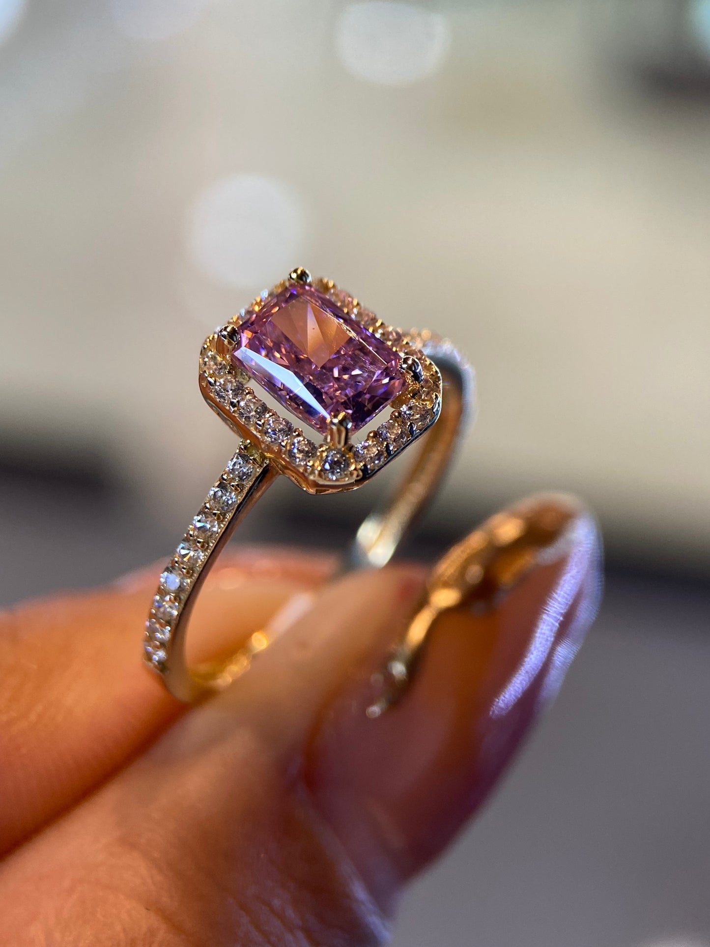 Anillo de compromiso en oro