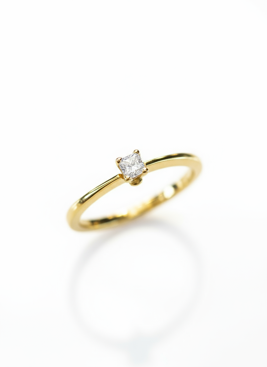 Anillo OF1015 en oro 0.10ct