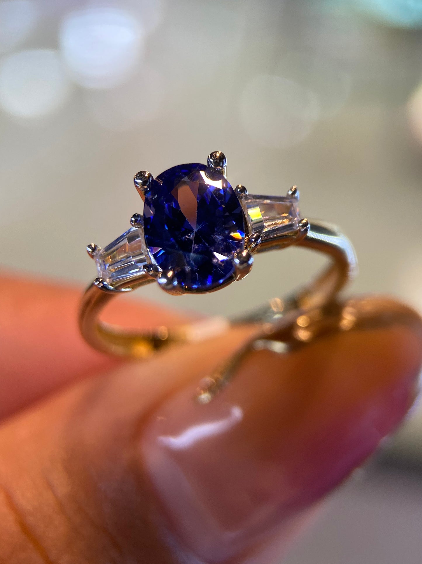 Anillo de compromiso en oro