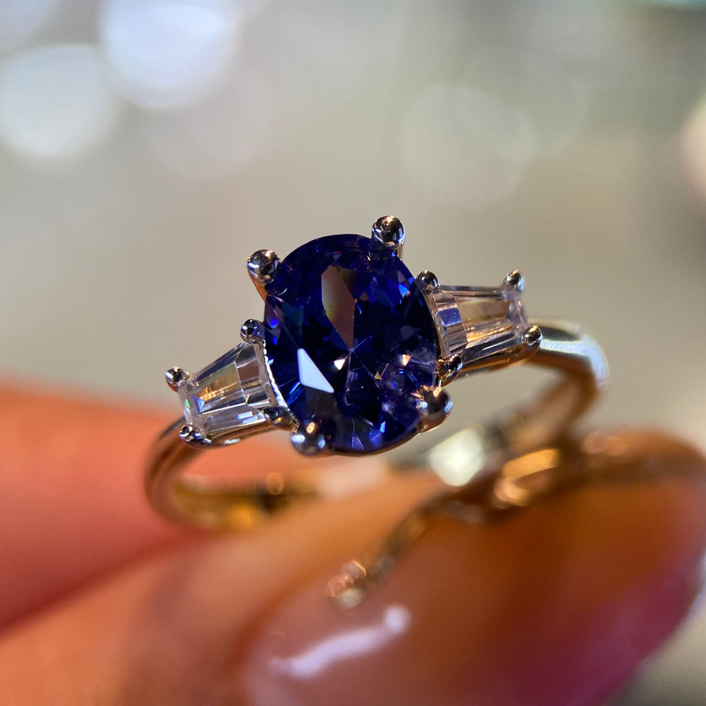 Anillo de compromiso en oro