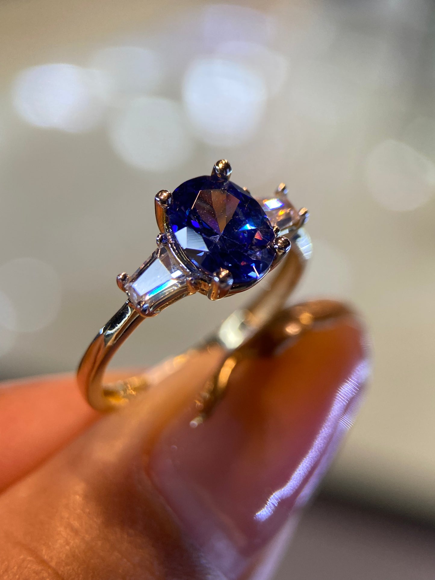 Anillo de compromiso en oro