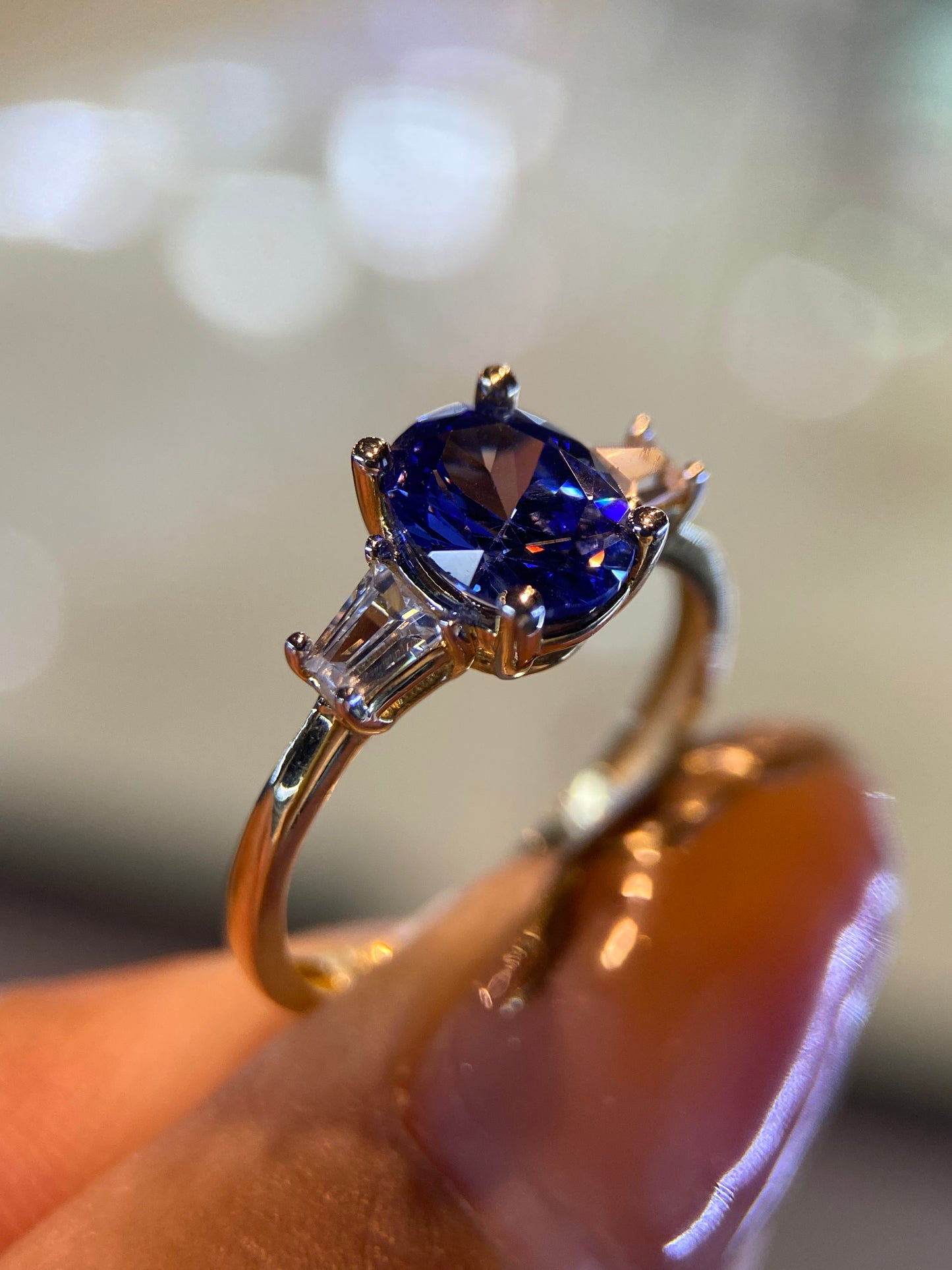 Anillo de compromiso en oro