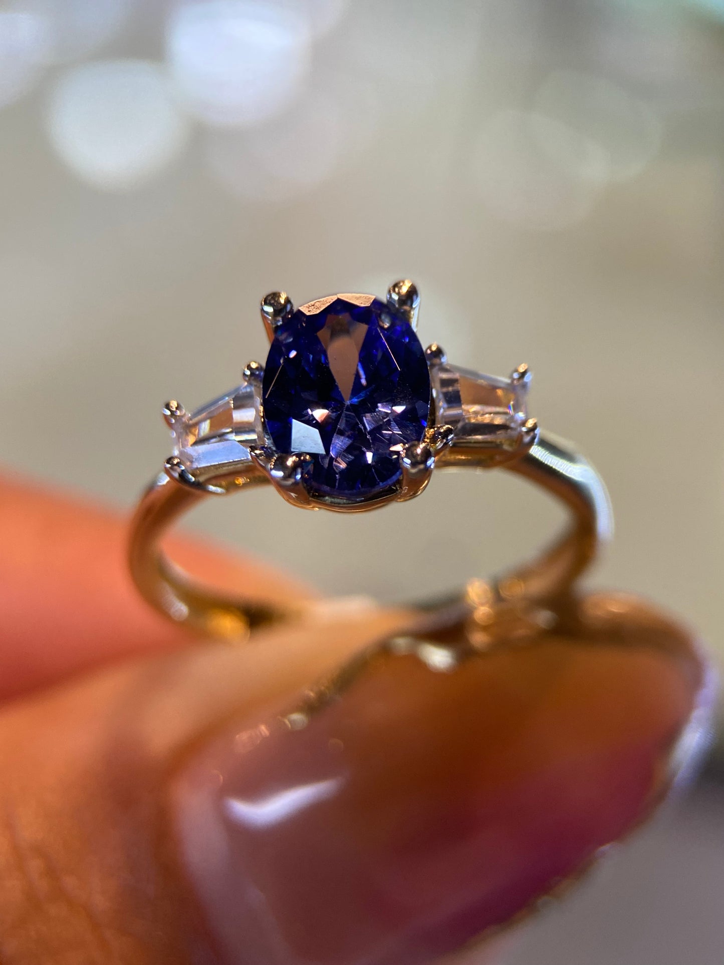 Anillo de compromiso en oro