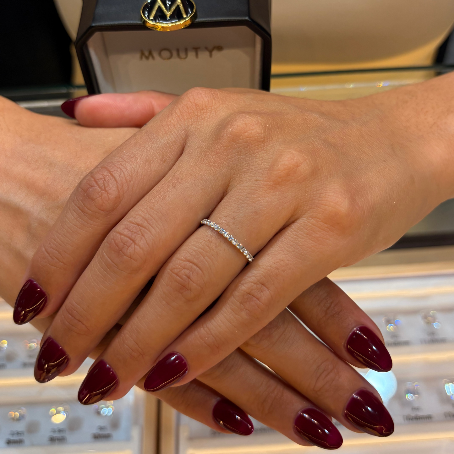 Media Churumbela Mindi en oro con diamante natural 0.28 ct