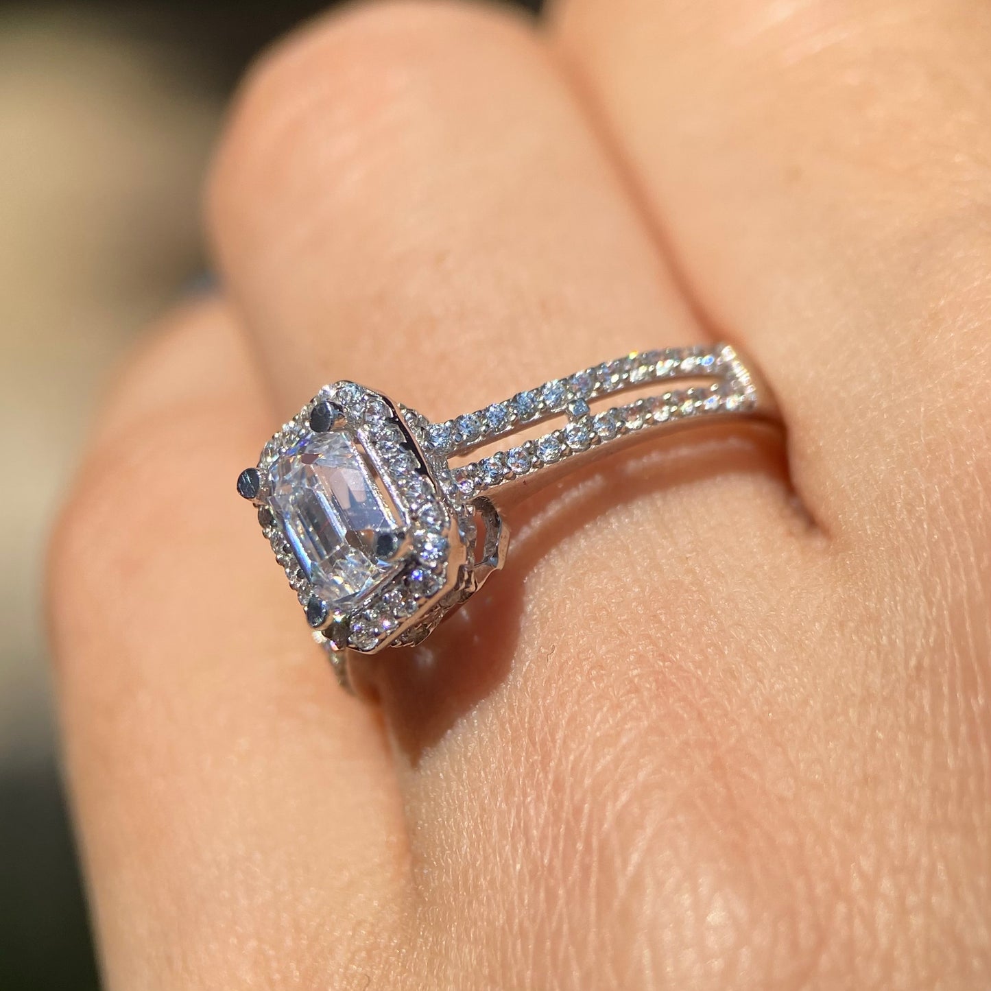 Anillo de compromiso en oro