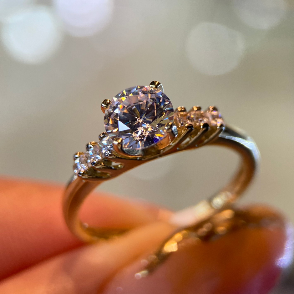 Anillo de compromiso en oro