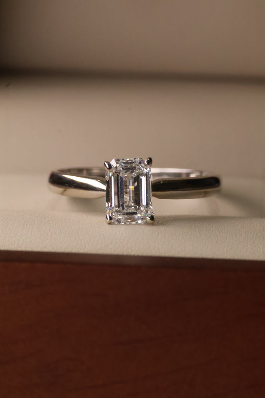 Anillo Aria solitario en Oro Blanco 14k con Diamante Laboratorio 1.03ct Mod.15898